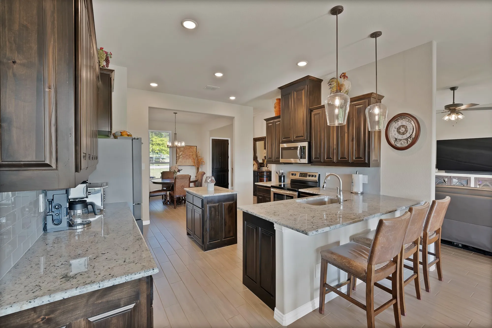 Single Family Residence For Sale in Parker County , 173 Stanley Lane, Poolville, Texas 76487, 3 Bedroom, 2 Bathroom, 2 Garage spaces, 2,271 Sqft, built in 2022, mls#21227450, Real Estate Agent in Poolville, Homes For Sale in Parker county, Homes For Sale in Poolville, Realtor in Poolville Texas, Real Estate Brokerage Independent Realty Texas, Luminita Cordes Realtor