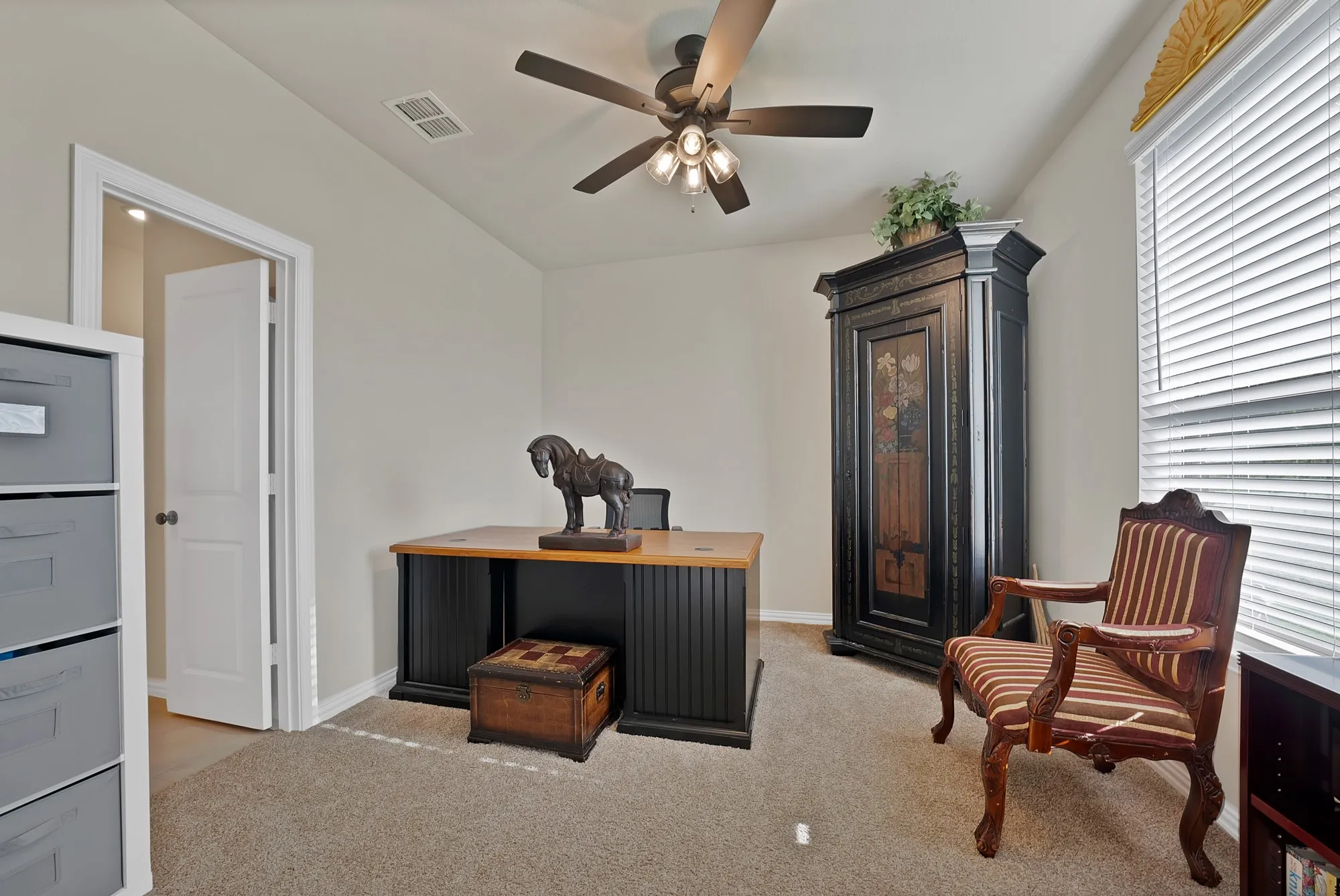 Single Family Residence For Sale in Parker County , 173 Stanley Lane, Poolville, Texas 76487, 3 Bedroom, 2 Bathroom, 2 Garage spaces, 2,271 Sqft, built in 2022, mls#21227450, Real Estate Agent in Poolville, Homes For Sale in Parker county, Homes For Sale in Poolville, Realtor in Poolville Texas, Real Estate Brokerage Independent Realty Texas, Luminita Cordes Realtor