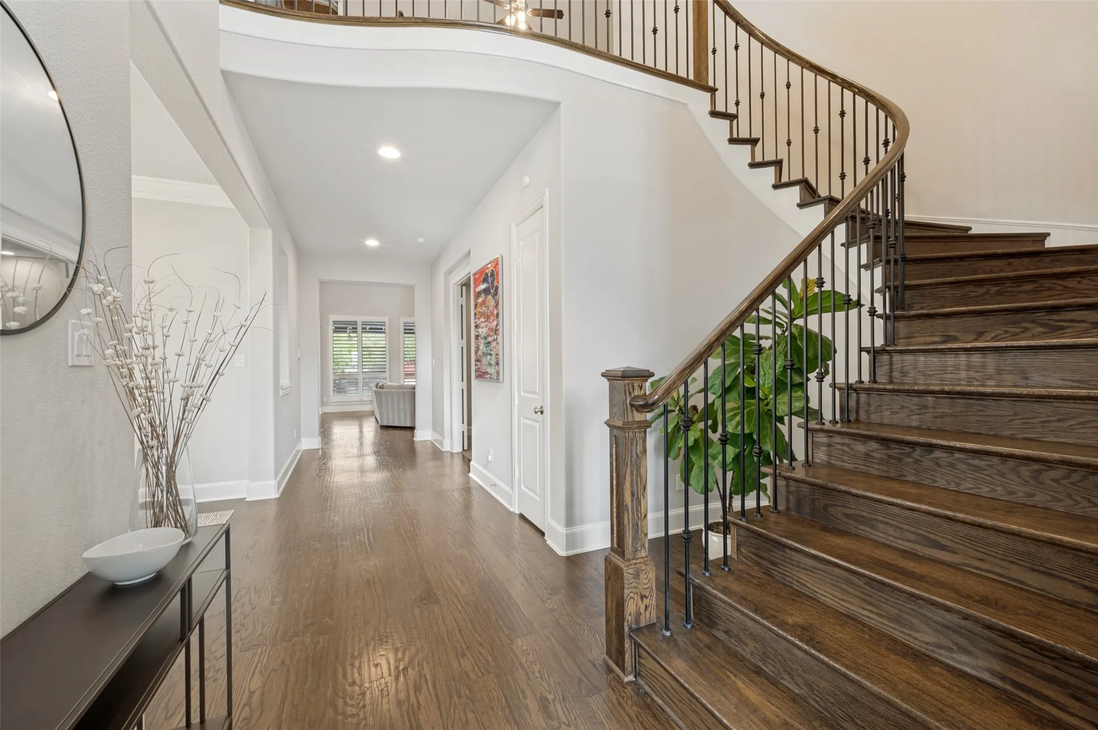 Single Family Residence For Sale in Collin County , 501 Morgan Lane, Prosper, Texas 75078, 4 Bedroom, 5 Bathroom, 3 Garage spaces, 4,003 Sqft, built in 2019, Preowned, Price $1,369,000, mls#21227034, Real Estate Agent in Prosper, Homes For Sale in Collin county, Homes For Sale in Prosper, Realtor in Prosper Texas, Real Estate Brokerage Independent Realty Texas, Luminita Cordes Realtor