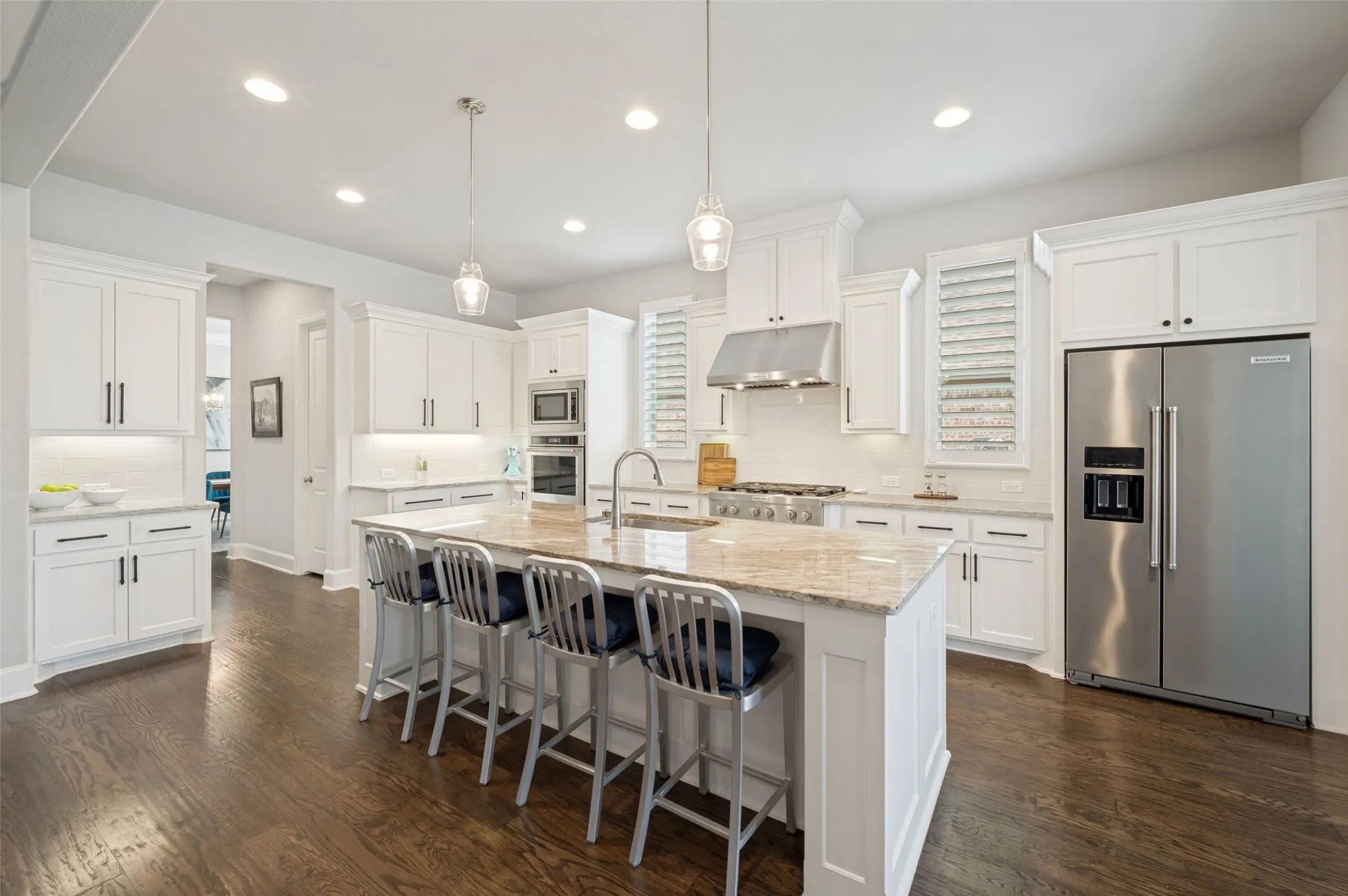 Single Family Residence For Sale in Collin County , 501 Morgan Lane, Prosper, Texas 75078, 4 Bedroom, 5 Bathroom, 3 Garage spaces, 4,003 Sqft, built in 2019, Preowned, Price $1,369,000, mls#21227034, Real Estate Agent in Prosper, Homes For Sale in Collin county, Homes For Sale in Prosper, Realtor in Prosper Texas, Real Estate Brokerage Independent Realty Texas, Luminita Cordes Realtor