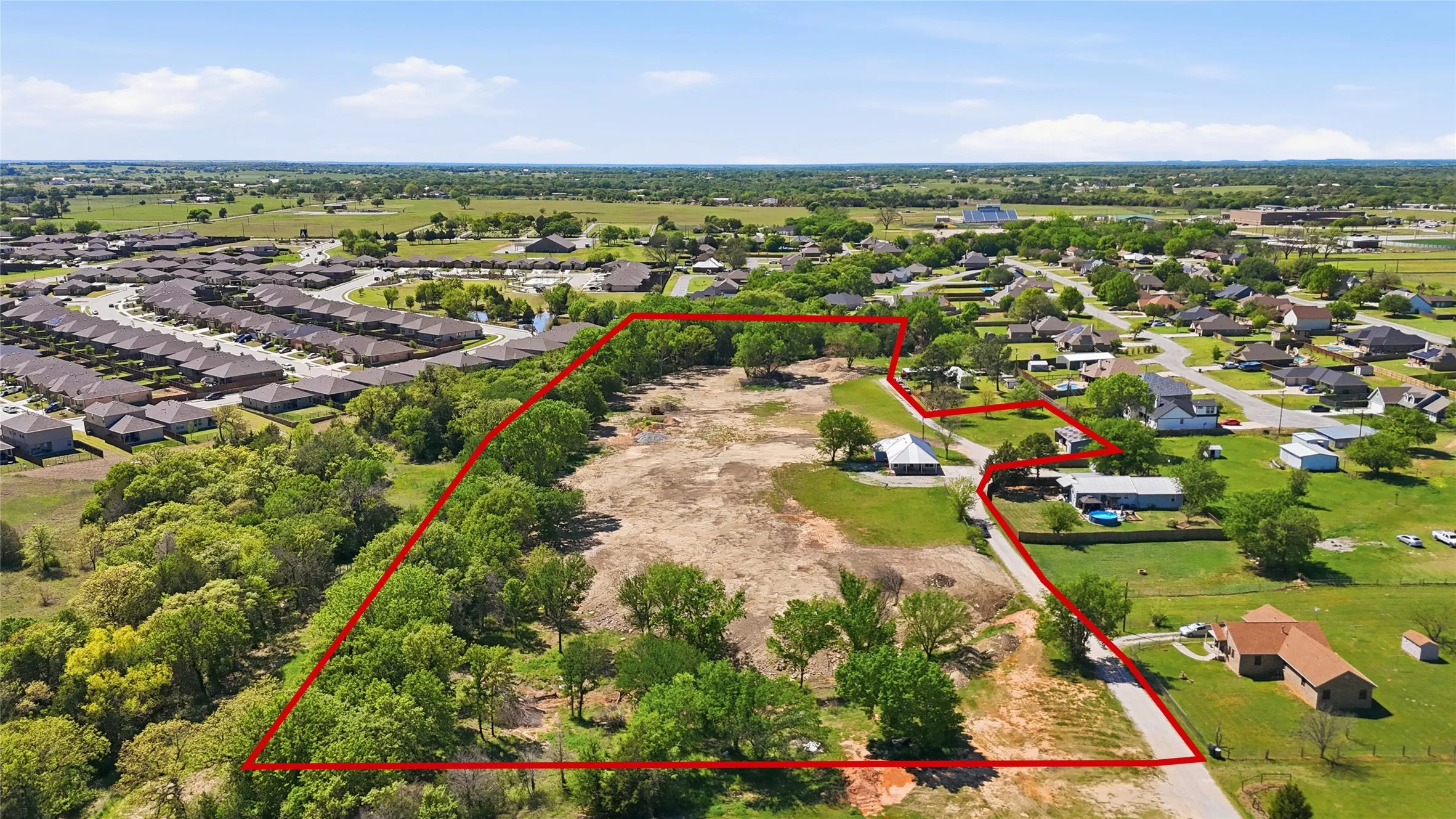 Single Family Residence For Sale in Wise County , 112 Willbanks Lane, Boyd, Texas 76023, 3 Bedrooms, 2 Bathrooms, Garage spaces, 1,630 Sqft, built in 2007, Price $450,000, mls#21225574, Real Estate Agent in Boyd, Homes For Sale in Wise county, Homes For Sale in Boyd, Realtor in Boyd Texas, Real Estate Brokerage Independent Realty Texas, Luminita Cordes Realtor