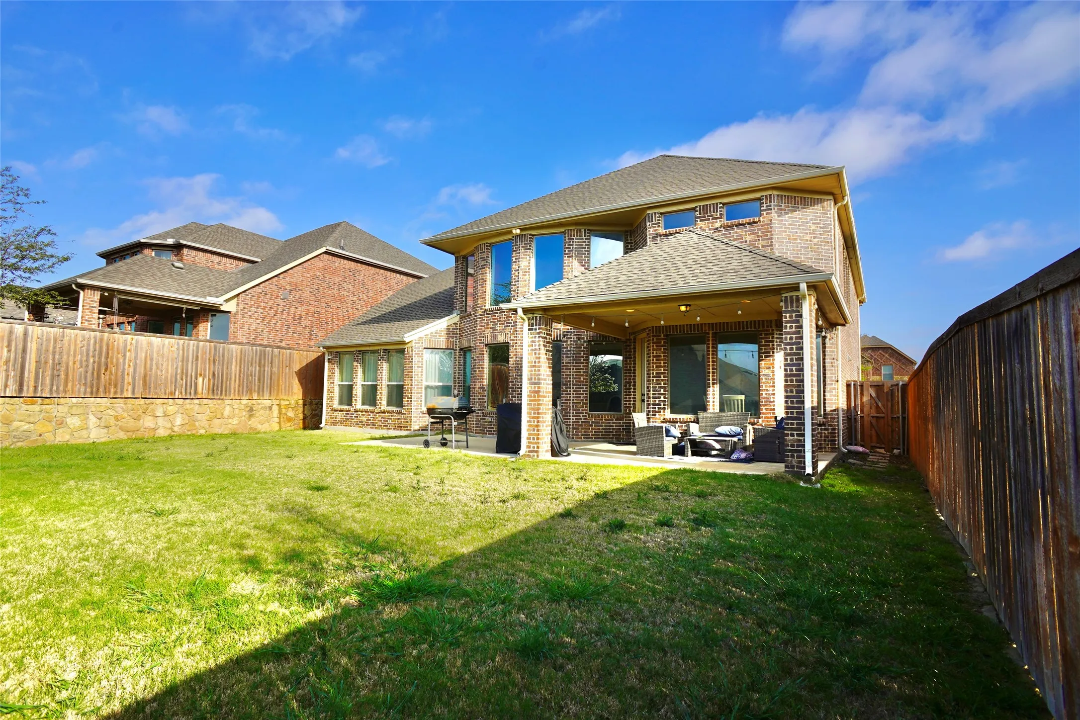 Single Family Residence For Sale in Denton County , 1013 Indian Grass Lane, Northlake, Texas 76226, 4 Bedrooms, 5 Bathrooms, 2 Garage spaces, 3,505 Sqft, built in 2016, Price $590,000, mls#21216929, Real Estate Agent in Northlake, Homes For Sale in Denton county, Homes For Sale in Northlake, Realtor in Northlake Texas, Real Estate Brokerage Independent Realty Texas, Luminita Cordes Realtor