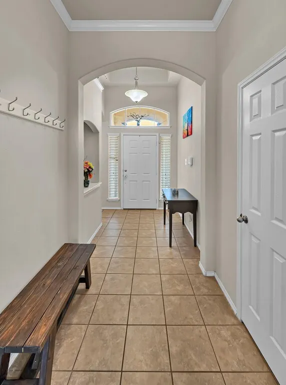 Single Family Residence For Sale in Mc Lennan County , 9801 Shallow Creek Drive, Waco, Texas 76708, 3 Bedroom, 3 Bathroom, 2 Garage spaces, 2,238 Sqft, built in 2013, Preowned, mls#21227295, Real Estate Agent in Waco, Homes For Sale in Mc Lennan county, Homes For Sale in Waco, Realtor in Waco Texas, Real Estate Brokerage Independent Realty Texas, Luminita Cordes Realtor