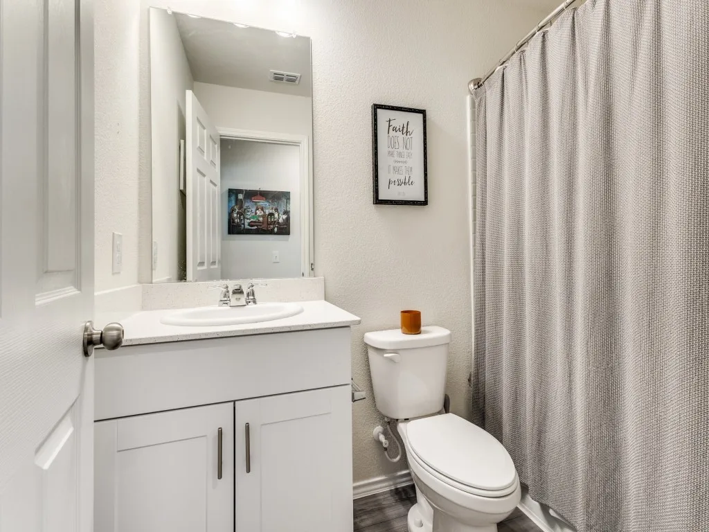 Single Family Residence For Sale in Denton County , 16033 Pemberly Way, Haslet, Texas 76052, 3 Bedroom, 2 Bathroom, 2 Garage spaces, 1,624 Sqft, built in 2021, Preowned, mls#21226956, Real Estate Agent in Haslet, Homes For Sale in Denton county, Homes For Sale in Haslet, Realtor in Haslet Texas, Real Estate Brokerage Independent Realty Texas, Luminita Cordes Realtor