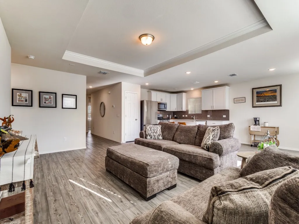 Single Family Residence For Sale in Denton County , 16033 Pemberly Way, Haslet, Texas 76052, 3 Bedroom, 2 Bathroom, 2 Garage spaces, 1,624 Sqft, built in 2021, Preowned, mls#21226956, Real Estate Agent in Haslet, Homes For Sale in Denton county, Homes For Sale in Haslet, Realtor in Haslet Texas, Real Estate Brokerage Independent Realty Texas, Luminita Cordes Realtor