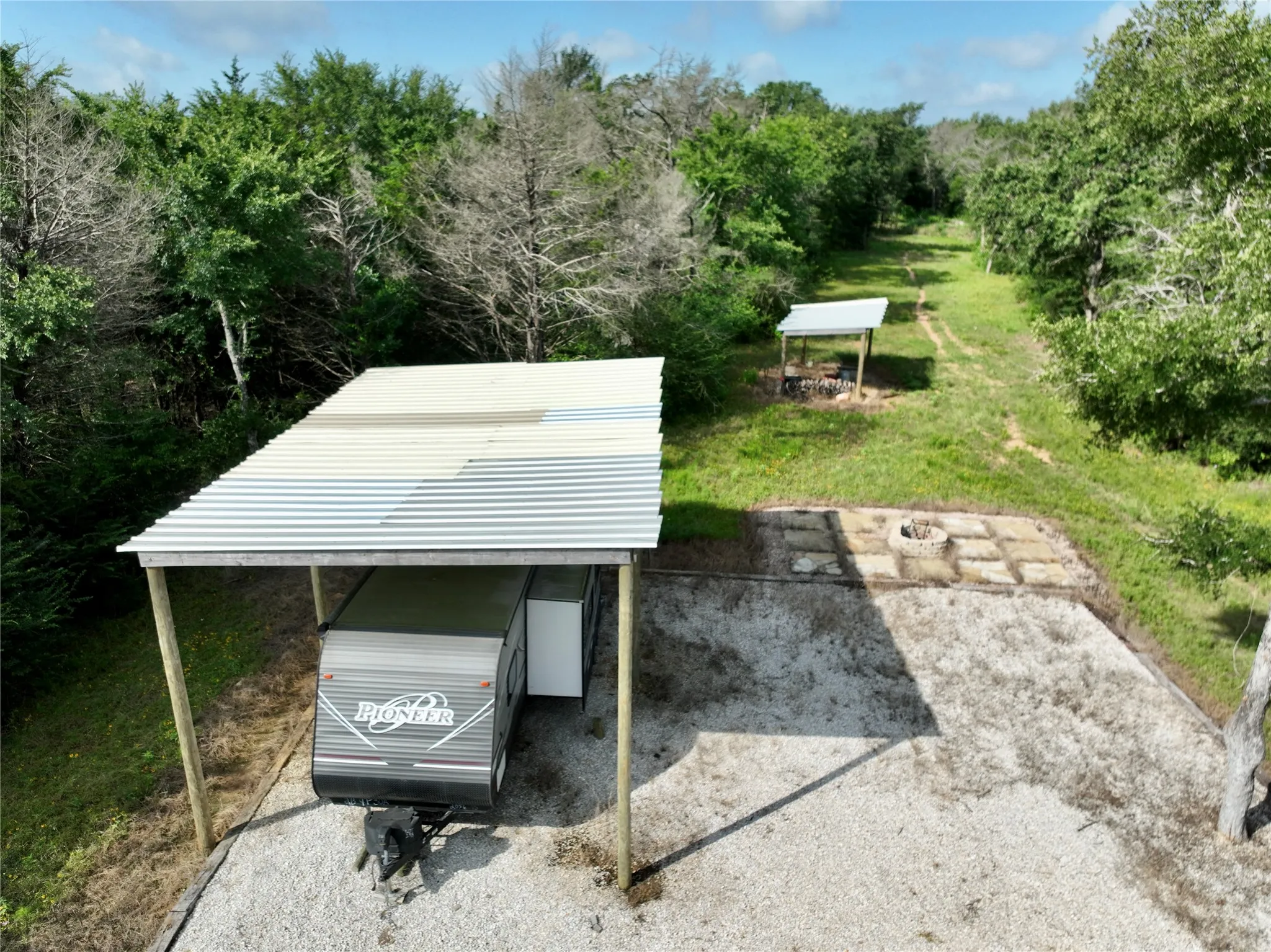 Ranch For Sale in Freestone County , TBD 213.5 acs FCR 984, Mexia, Texas 76667, 0, 0, Garage spaces, 0 Sqft, built in 1800, mls#21227290, Real Estate Agent in Mexia, Homes For Sale in Freestone county, Homes For Sale in Mexia, Realtor in Mexia Texas, Real Estate Brokerage Independent Realty Texas, Luminita Cordes Realtor