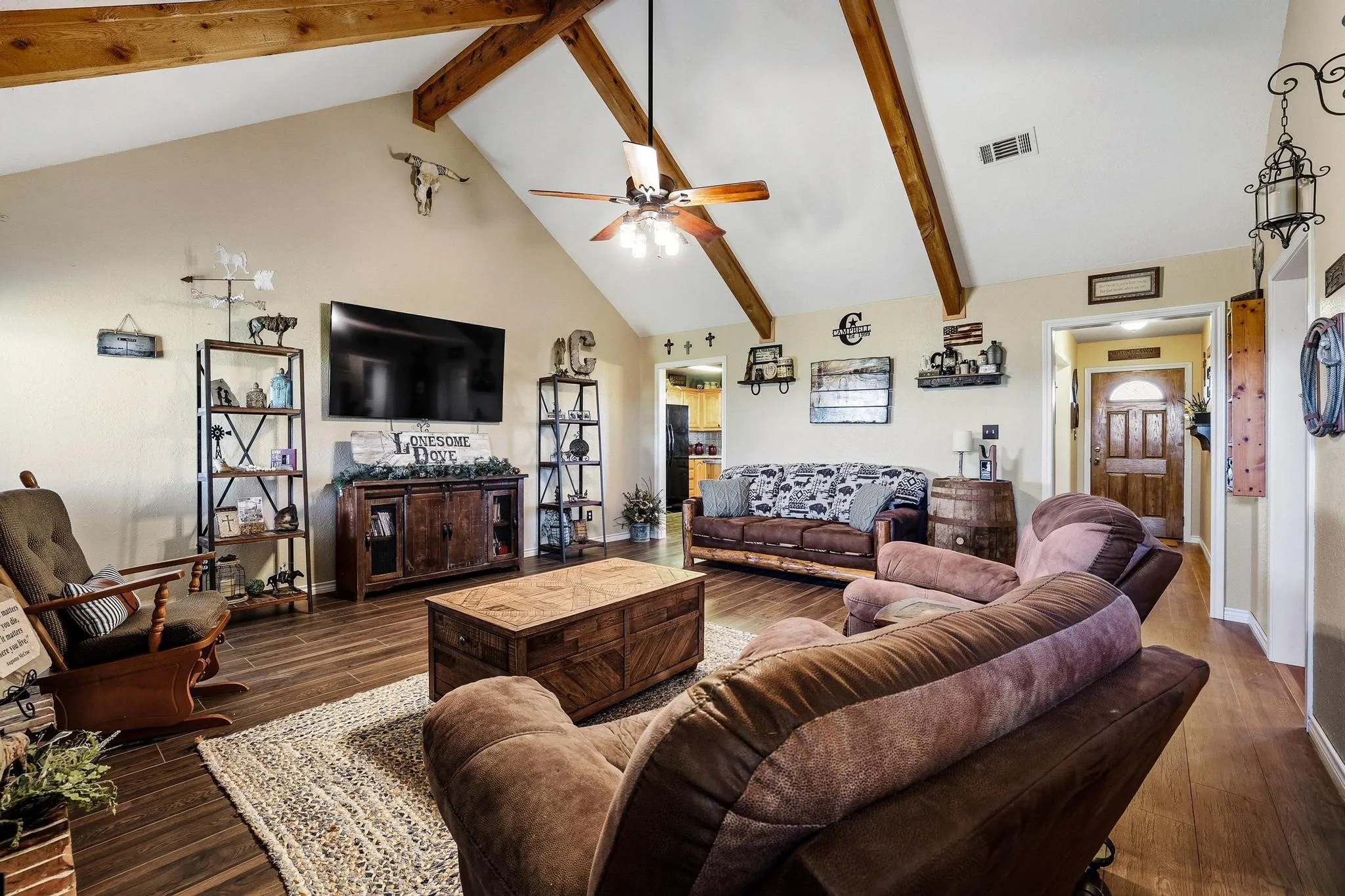 Vaulted ceiling with beams