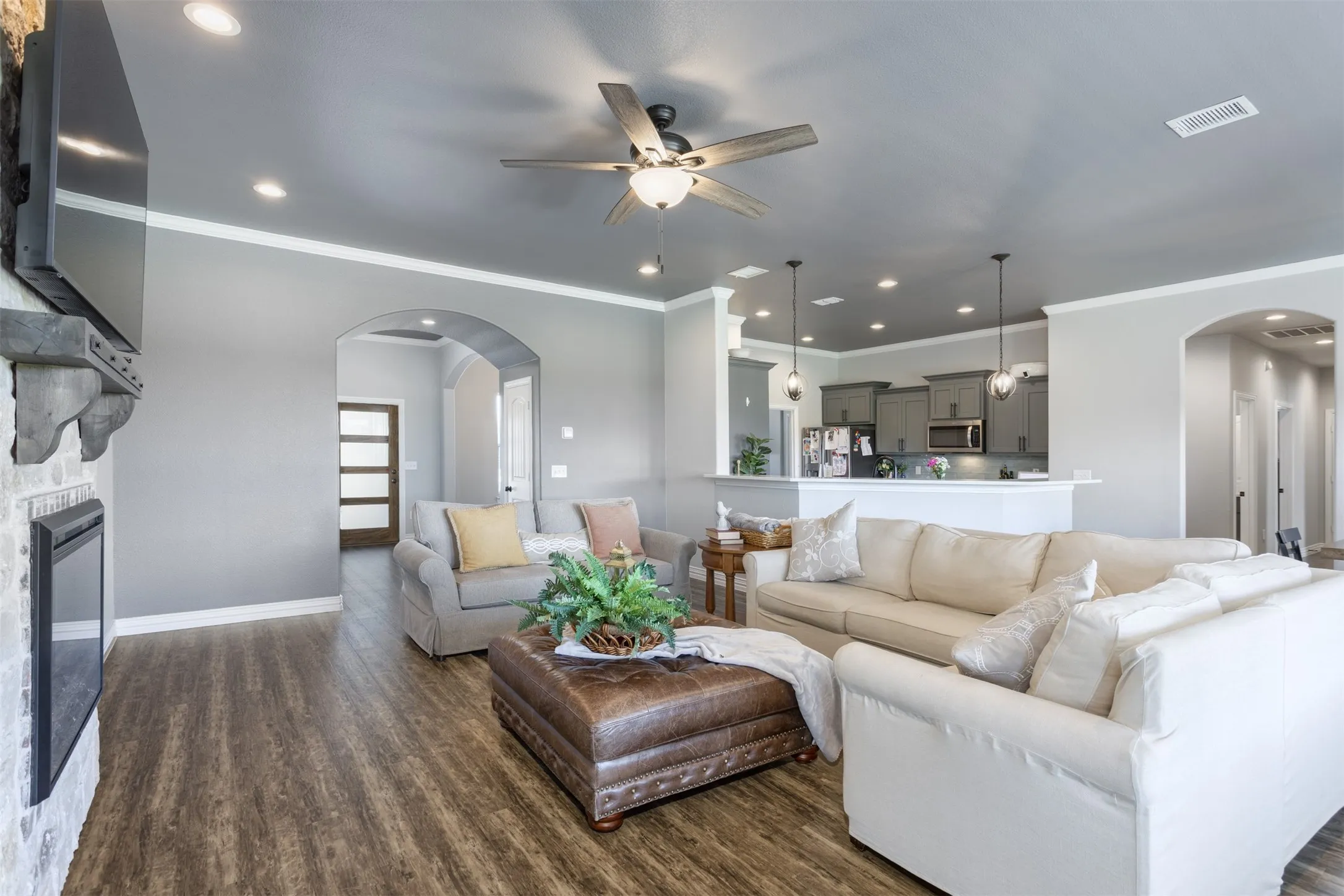 Looking back to the spacious kitchen.