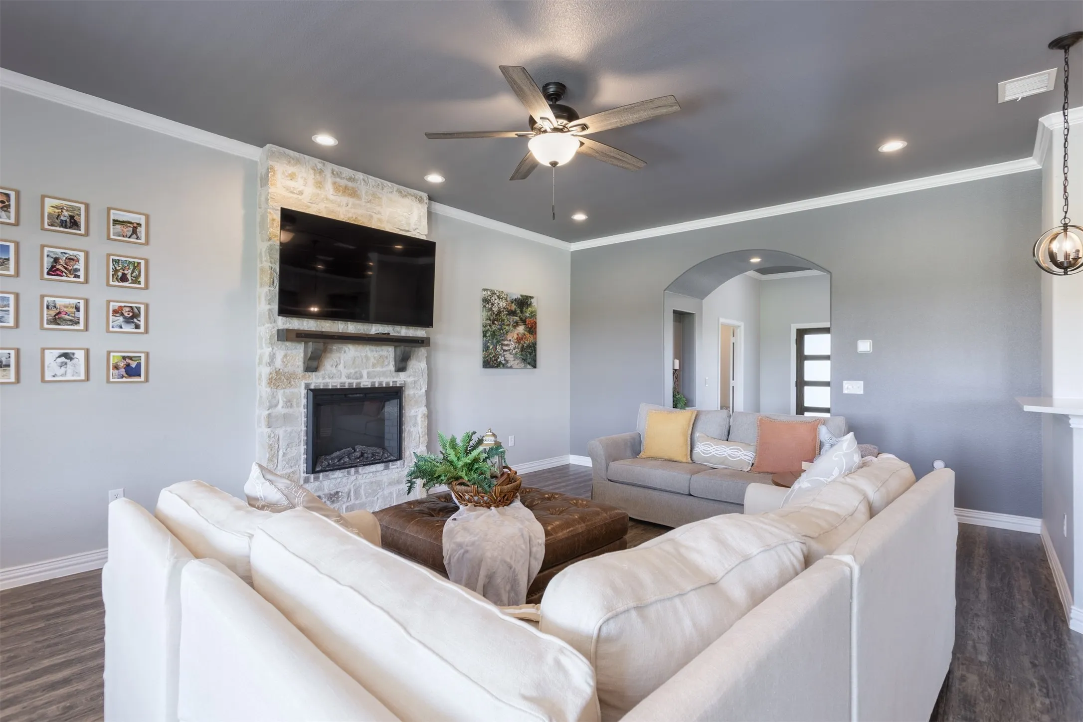 Single Family Residence For Sale in Hunt County , 1538 Fm 36 N, Farmersville, Texas 75442, 4 Bedroom, 2 Bathroom, 2 Garage spaces, 2,363 Sqft, built in 2021, mls#21227384, Real Estate Agent in Farmersville, Homes For Sale in Hunt county, Homes For Sale in Farmersville, Realtor in Farmersville Texas, Real Estate Brokerage Independent Realty Texas, Luminita Cordes Realtor