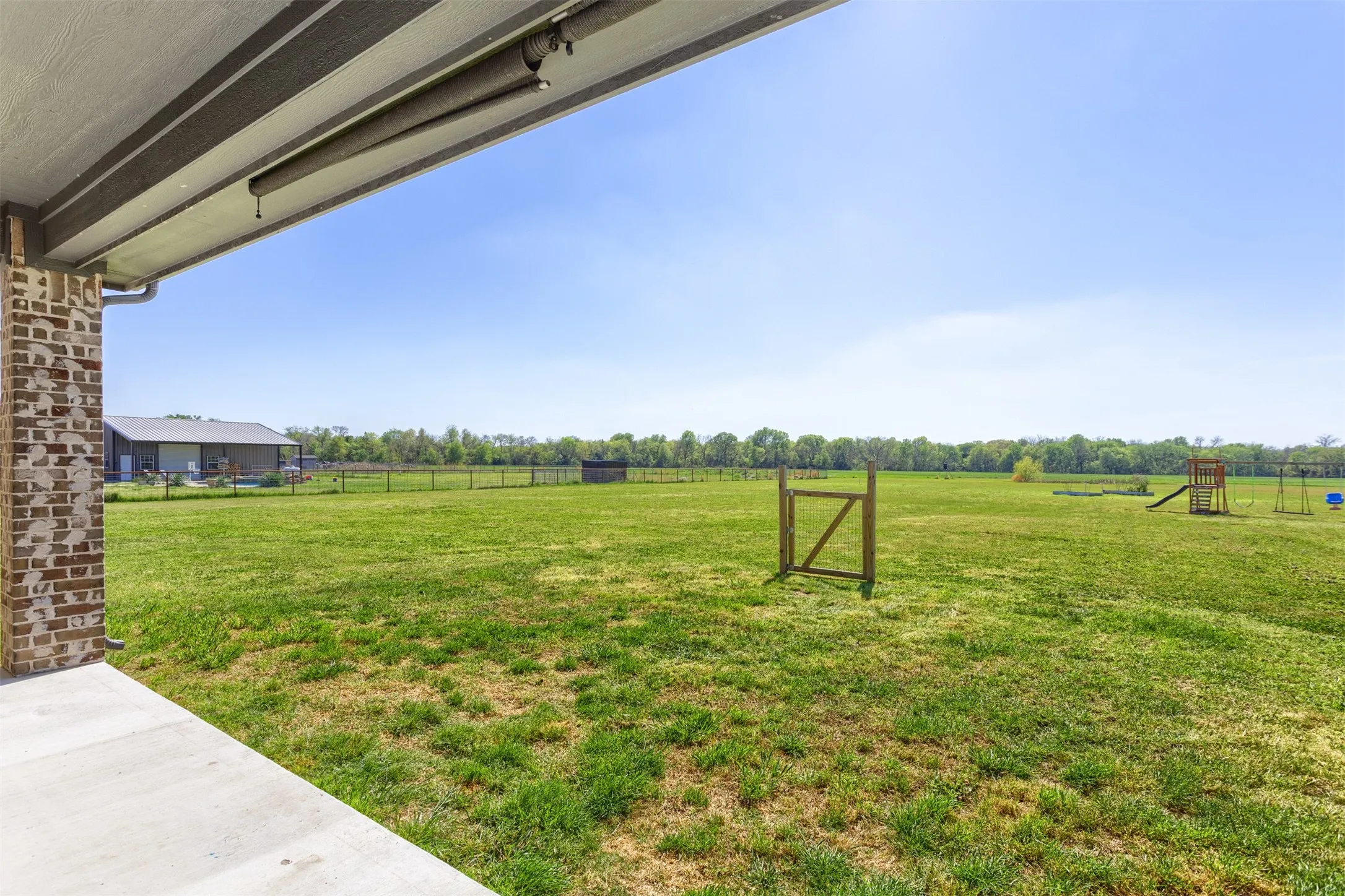 Single Family Residence For Sale in Hunt County , 1538 Fm 36 N, Farmersville, Texas 75442, 4 Bedroom, 2 Bathroom, 2 Garage spaces, 2,363 Sqft, built in 2021, mls#21227384, Real Estate Agent in Farmersville, Homes For Sale in Hunt county, Homes For Sale in Farmersville, Realtor in Farmersville Texas, Real Estate Brokerage Independent Realty Texas, Luminita Cordes Realtor