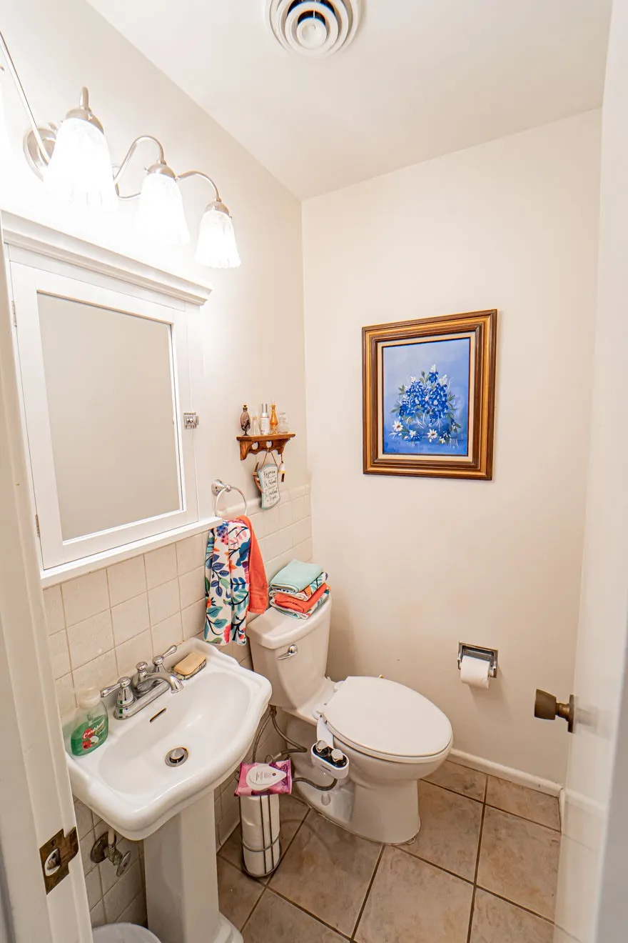 Single Family Residence For Sale in Stephens County , 4 Chaparral Lane, Breckenridge, Texas 76424, 4 Bedroom, 3 Bathroom, 2 Garage spaces, 3,422 Sqft, built in 1968, mls#21193986, Real Estate Agent in Breckenridge, Homes For Sale in Stephens county, Homes For Sale in Breckenridge, Realtor in Breckenridge Texas, Real Estate Brokerage Independent Realty Texas, Luminita Cordes Realtor