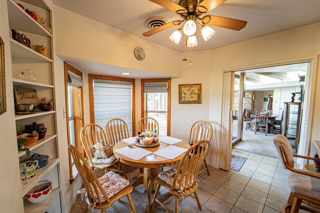 Single Family Residence For Sale in Stephens County , 4 Chaparral Lane, Breckenridge, Texas 76424, 4 Bedroom, 3 Bathroom, 2 Garage spaces, 3,422 Sqft, built in 1968, mls#21193986, Real Estate Agent in Breckenridge, Homes For Sale in Stephens county, Homes For Sale in Breckenridge, Realtor in Breckenridge Texas, Real Estate Brokerage Independent Realty Texas, Luminita Cordes Realtor