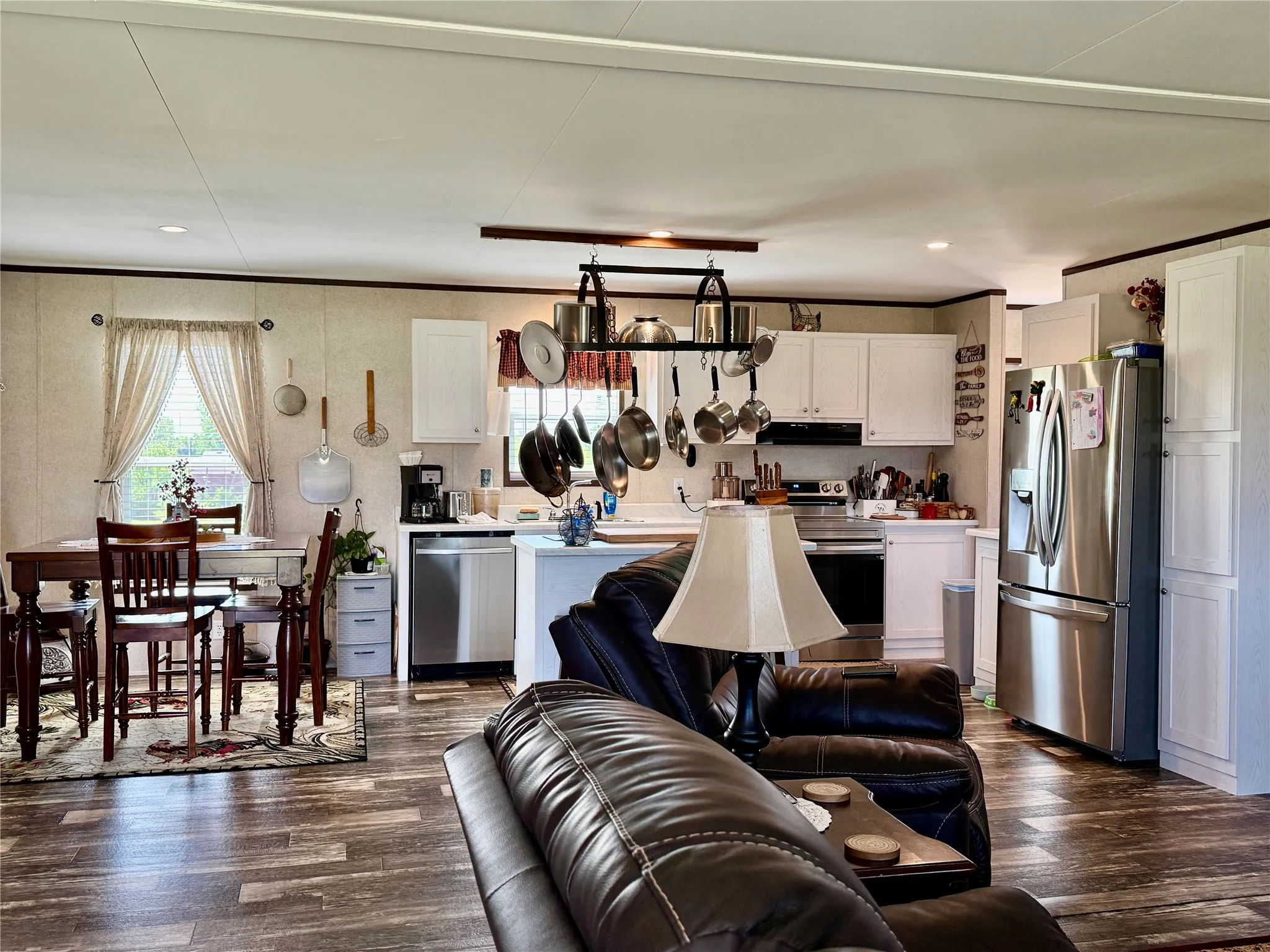 Mobile Home For Sale in Wise County , 525 Private Road 4906, Haslet, Texas 76052, 4 Bedroom, 2 Bathroom, Garage spaces, 1,792 Sqft, built in 2024, Preowned, mls#21227861, Real Estate Agent in Haslet, Homes For Sale in Wise county, Homes For Sale in Haslet, Realtor in Haslet Texas, Real Estate Brokerage Independent Realty Texas, Luminita Cordes Realtor