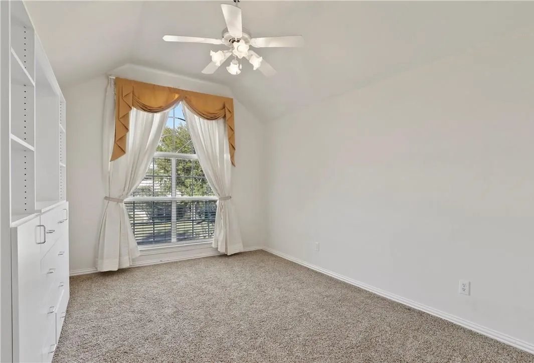Single Family Residence For Rent in Denton County , 1313 Bradbury Drive, Carrollton, Texas 75007, 4 Bedroom, 3 Bathroom, 2 Garage spaces, 3,177 Sqft, built in 1999, Preowned, mls#21226188, Real Estate Agent in Carrollton, Homes For Rent in Denton county, Homes For Rent in Carrollton, Realtor in Carrollton Texas, Real Estate Brokerage Independent Realty Texas, Luminita Cordes Realtor