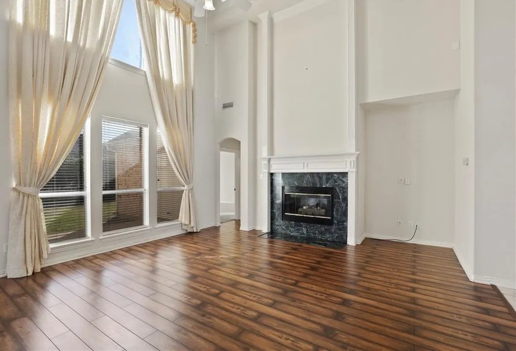 Single Family Residence For Rent in Denton County , 1313 Bradbury Drive, Carrollton, Texas 75007, 4 Bedroom, 3 Bathroom, 2 Garage spaces, 3,177 Sqft, built in 1999, Preowned, mls#21226188, Real Estate Agent in Carrollton, Homes For Rent in Denton county, Homes For Rent in Carrollton, Realtor in Carrollton Texas, Real Estate Brokerage Independent Realty Texas, Luminita Cordes Realtor