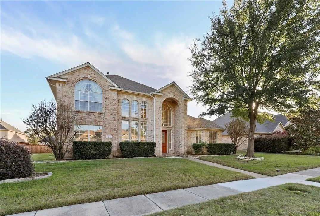 Single Family Residence For Rent in Denton County , 1313 Bradbury Drive, Carrollton, Texas 75007, 4 Bedroom, 3 Bathroom, 2 Garage spaces, 3,177 Sqft, built in 1999, Preowned, mls#21226188, Real Estate Agent in Carrollton, Homes For Rent in Denton county, Homes For Rent in Carrollton, Realtor in Carrollton Texas, Real Estate Brokerage Independent Realty Texas, Luminita Cordes Realtor