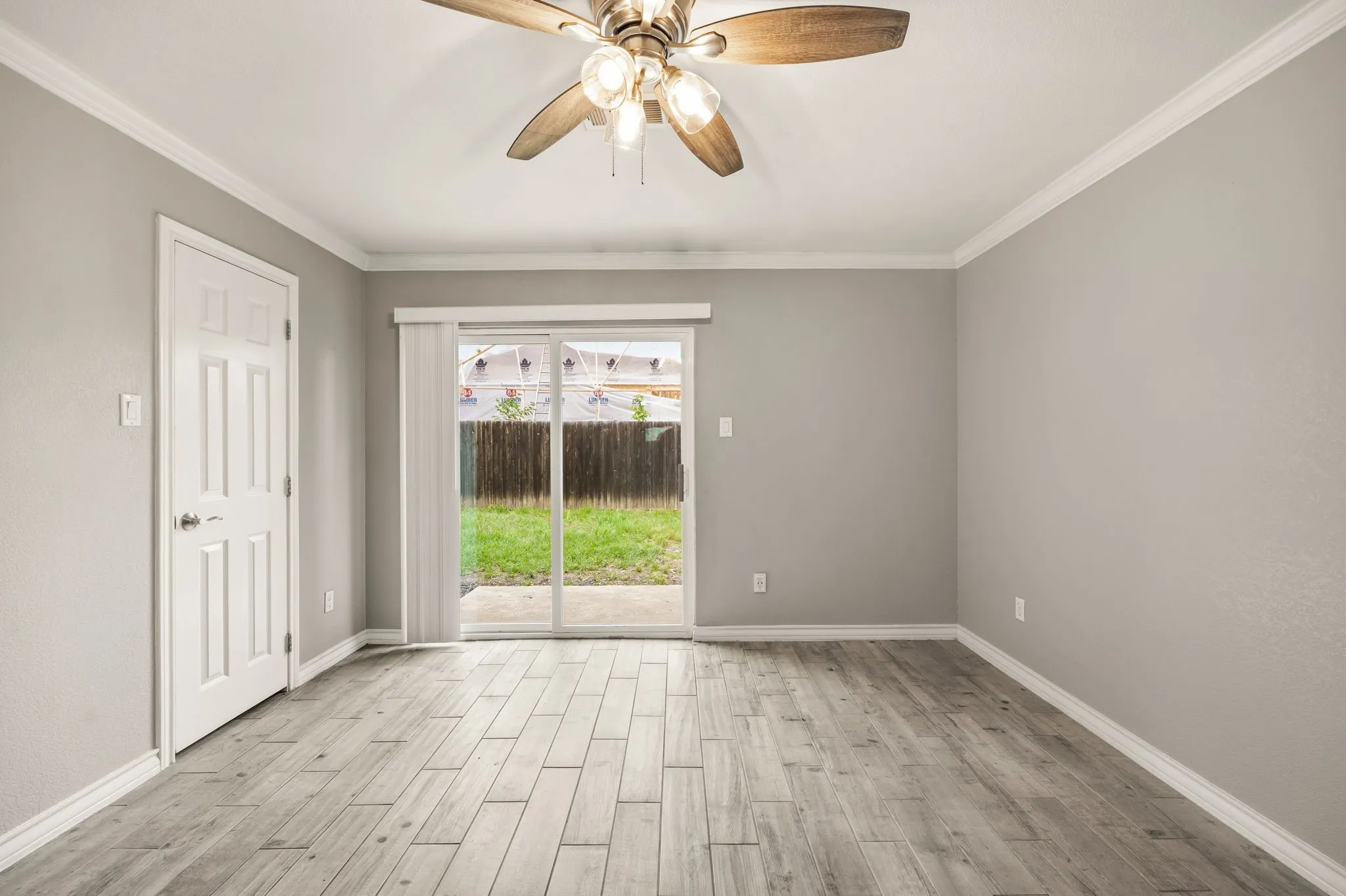 Duplex For Rent in Grayson County , 521-525 Gilcrease Street, Van Alstyne, Texas 75495, 3 Bedroom, 2 Bathroom, 2 Garage spaces, 1,208 Sqft, built in 2019, mls#21227889, Real Estate Agent in Van Alstyne, Homes For Rent in Grayson county, Homes For Rent in Van Alstyne, Realtor in Van Alstyne Texas, Real Estate Brokerage Independent Realty Texas, Luminita Cordes Realtor
