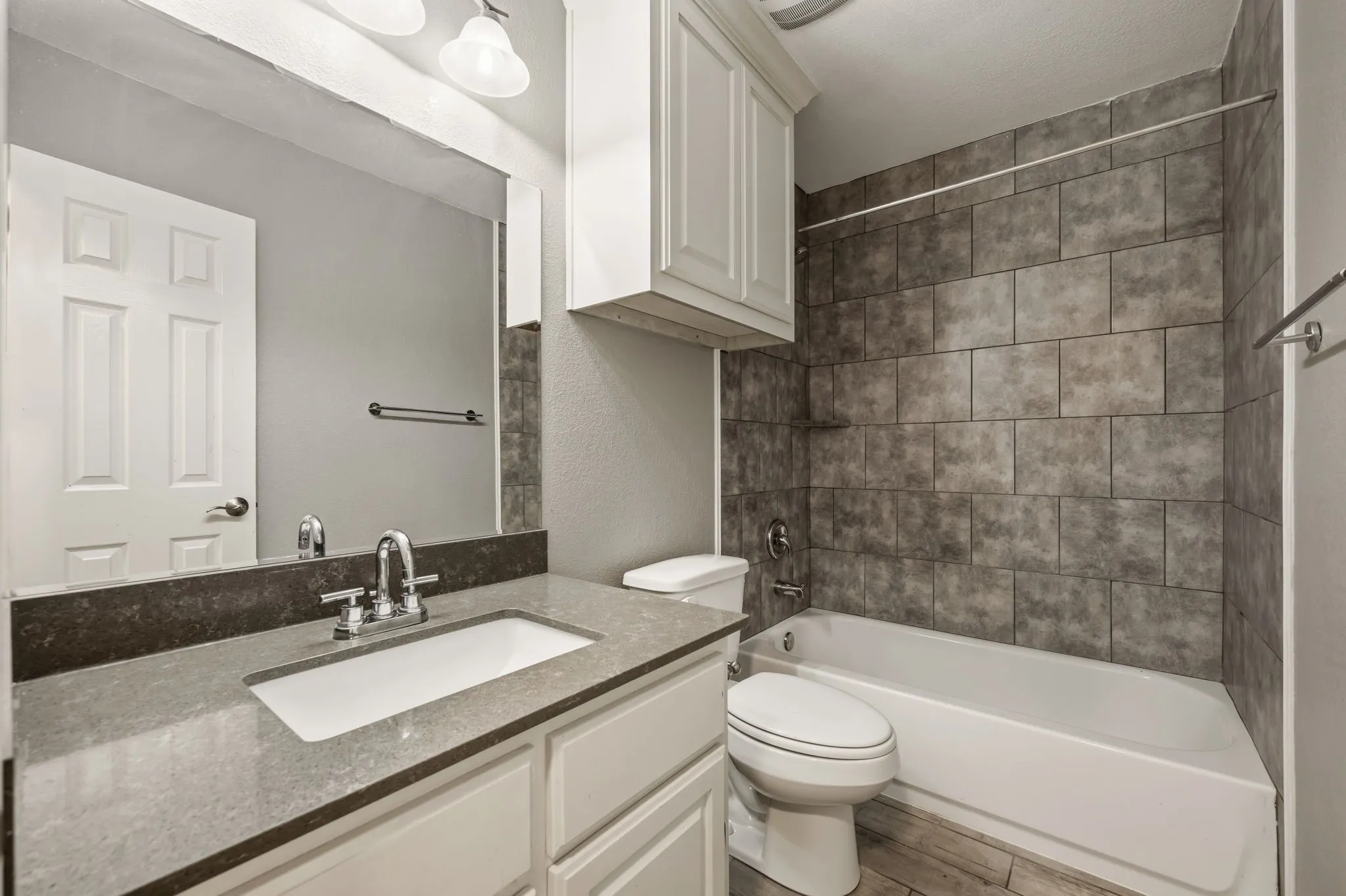 Duplex For Rent in Grayson County , 521-525 Gilcrease Street, Van Alstyne, Texas 75495, 3 Bedroom, 2 Bathroom, 2 Garage spaces, 1,208 Sqft, built in 2019, mls#21227889, Real Estate Agent in Van Alstyne, Homes For Rent in Grayson county, Homes For Rent in Van Alstyne, Realtor in Van Alstyne Texas, Real Estate Brokerage Independent Realty Texas, Luminita Cordes Realtor