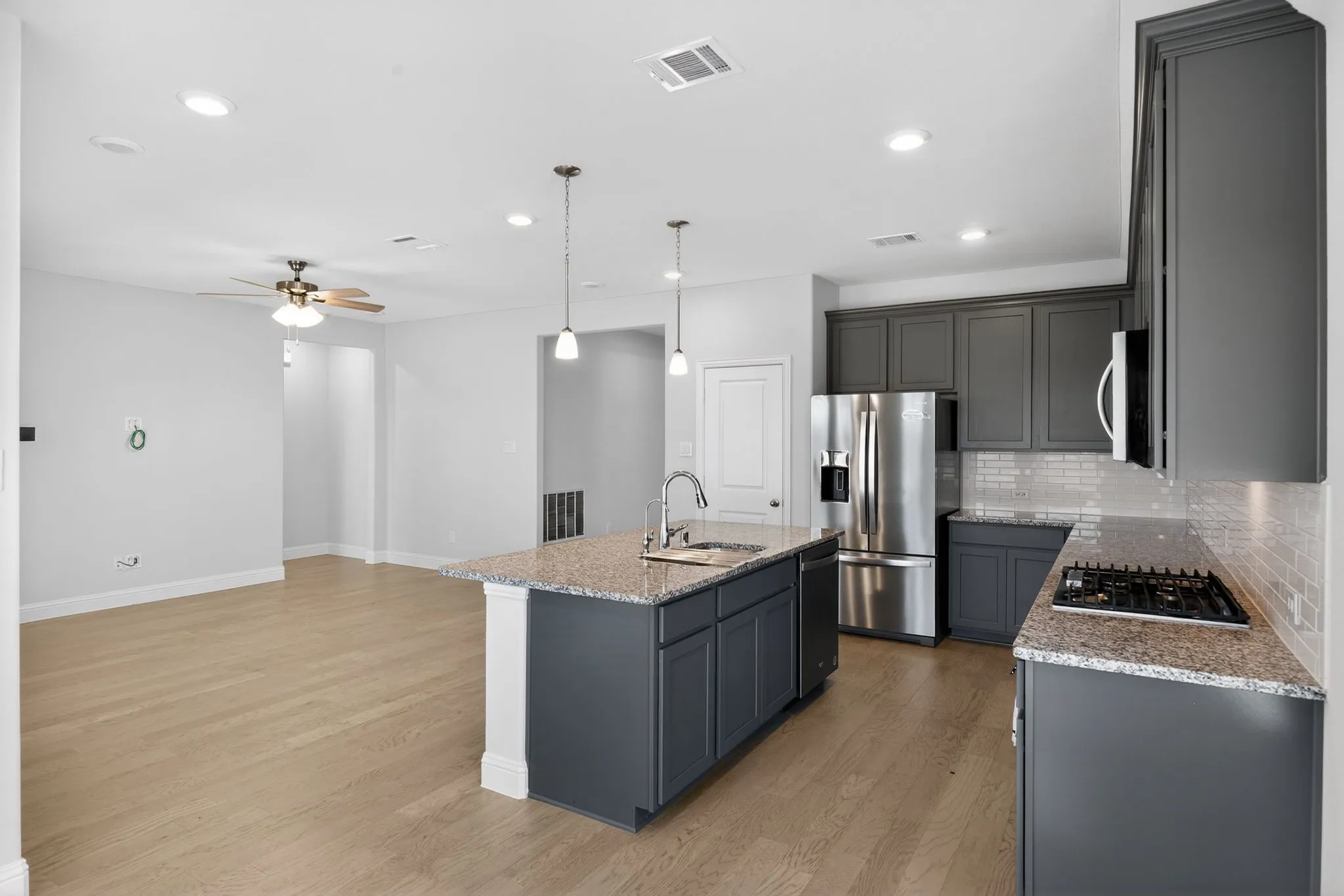 Single Family Residence For Sale in Denton County , 1812 Valencia Drive, Little Elm, Texas 75068, 4 Bedrooms, 3 Bathrooms, 2 Garage spaces, 2,096 Sqft, built in 2024, Price $474,500, mls#21223914, Real Estate Agent in Little Elm, Homes For Sale in Denton county, Homes For Sale in Little Elm, Realtor in Little Elm Texas, Real Estate Brokerage Independent Realty Texas, Luminita Cordes Realtor