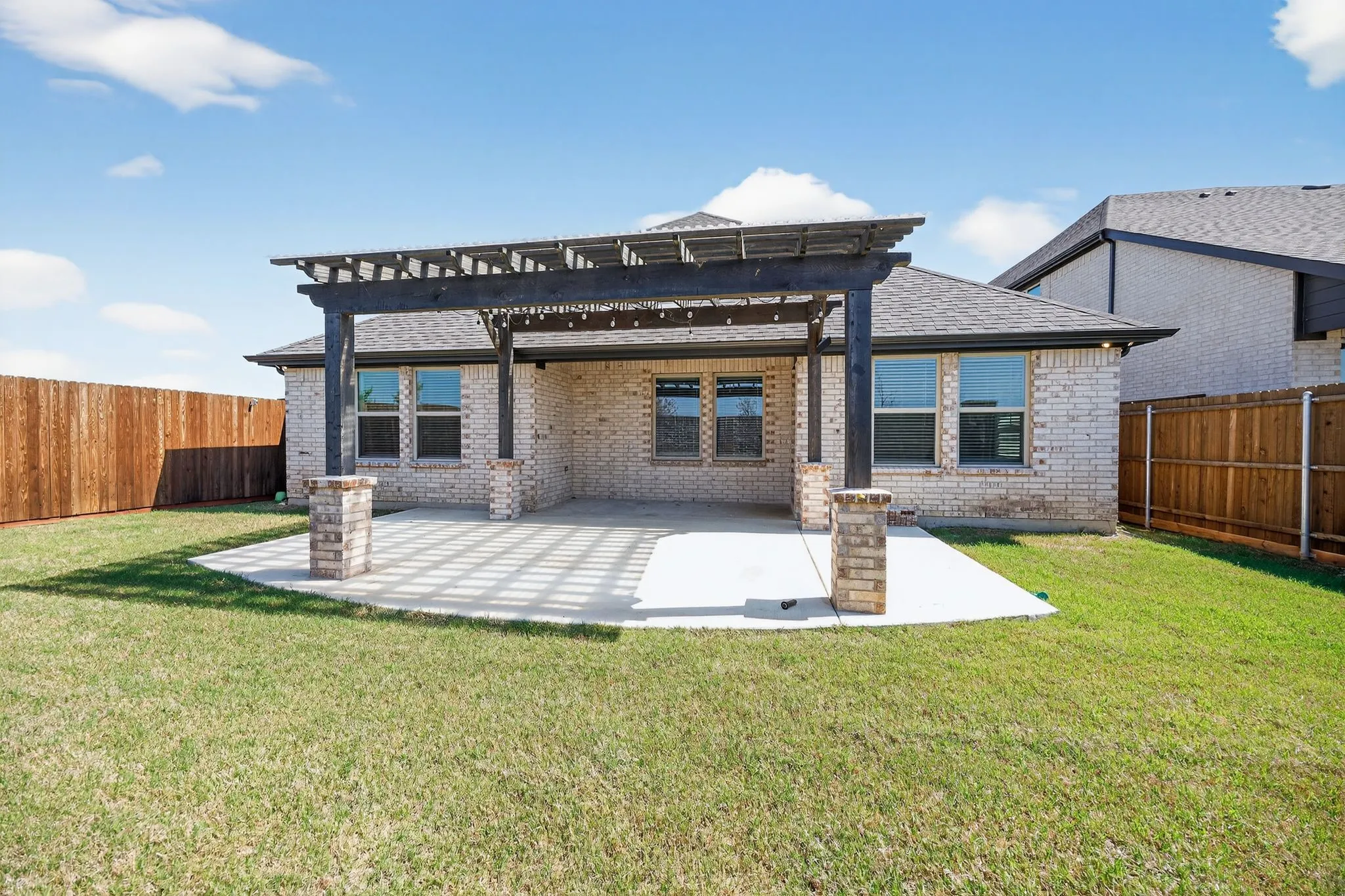 Single Family Residence For Sale in Denton County , 1812 Valencia Drive, Little Elm, Texas 75068, 4 Bedrooms, 3 Bathrooms, 2 Garage spaces, 2,096 Sqft, built in 2024, Price $474,500, mls#21223914, Real Estate Agent in Little Elm, Homes For Sale in Denton county, Homes For Sale in Little Elm, Realtor in Little Elm Texas, Real Estate Brokerage Independent Realty Texas, Luminita Cordes Realtor