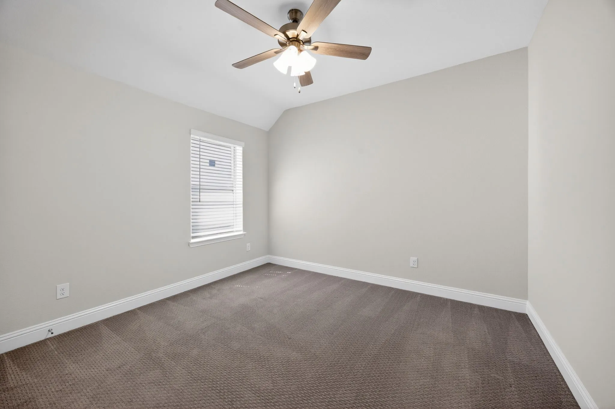Single Family Residence For Sale in Denton County , 1812 Valencia Drive, Little Elm, Texas 75068, 4 Bedrooms, 3 Bathrooms, 2 Garage spaces, 2,096 Sqft, built in 2024, Price $474,500, mls#21223914, Real Estate Agent in Little Elm, Homes For Sale in Denton county, Homes For Sale in Little Elm, Realtor in Little Elm Texas, Real Estate Brokerage Independent Realty Texas, Luminita Cordes Realtor