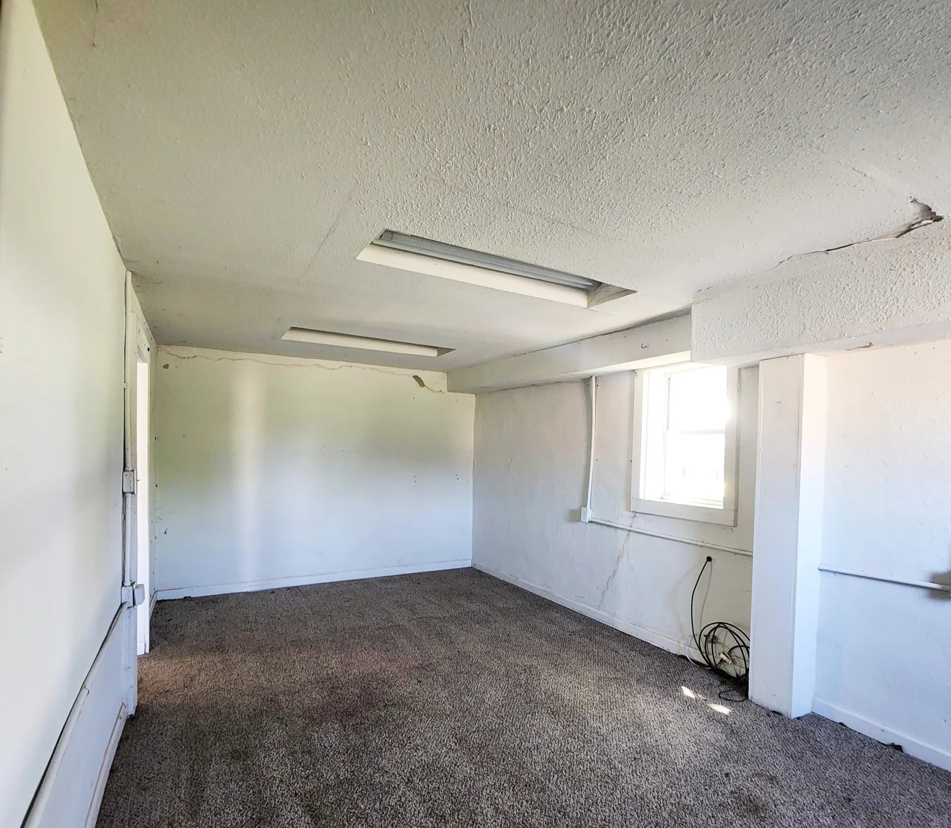 Garage apartment down