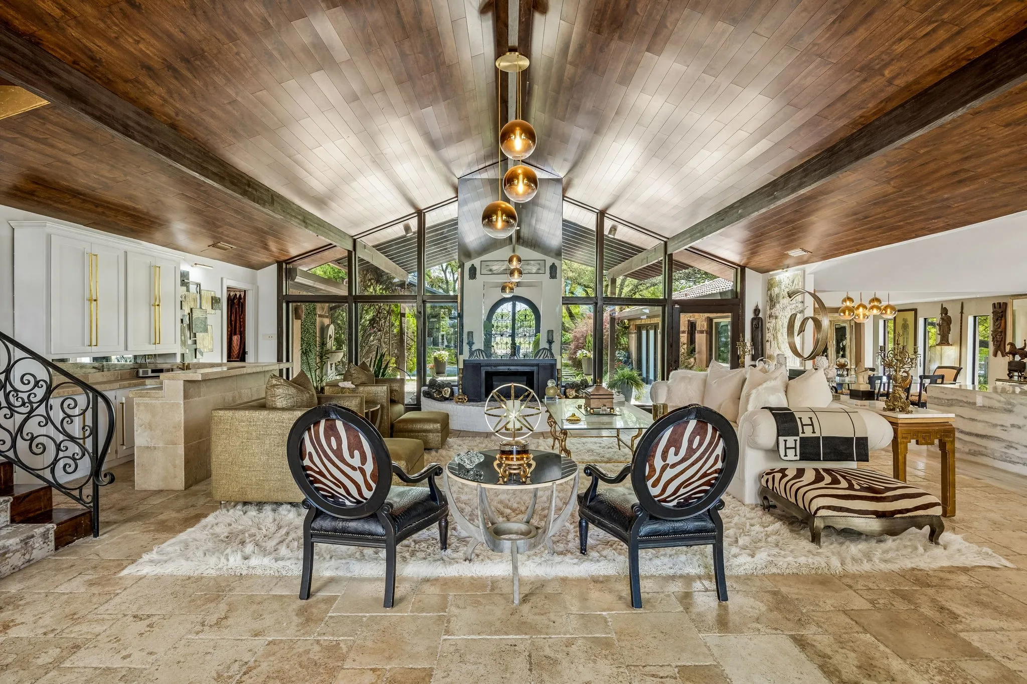 Single Family Residence For Sale in Collin County , 3800 Ranch Estates Drive, Plano, Texas 75074, 3 Bedrooms, 4 Bathrooms, 3 Garage spaces, 5,579 Sqft, built in 2007, Preowned, Price $1,950,000, mls#21226061, Real Estate Agent in Plano, Homes For Sale in Collin county, Homes For Sale in Plano, Realtor in Plano Texas, Real Estate Brokerage Independent Realty Texas, Luminita Cordes Realtor