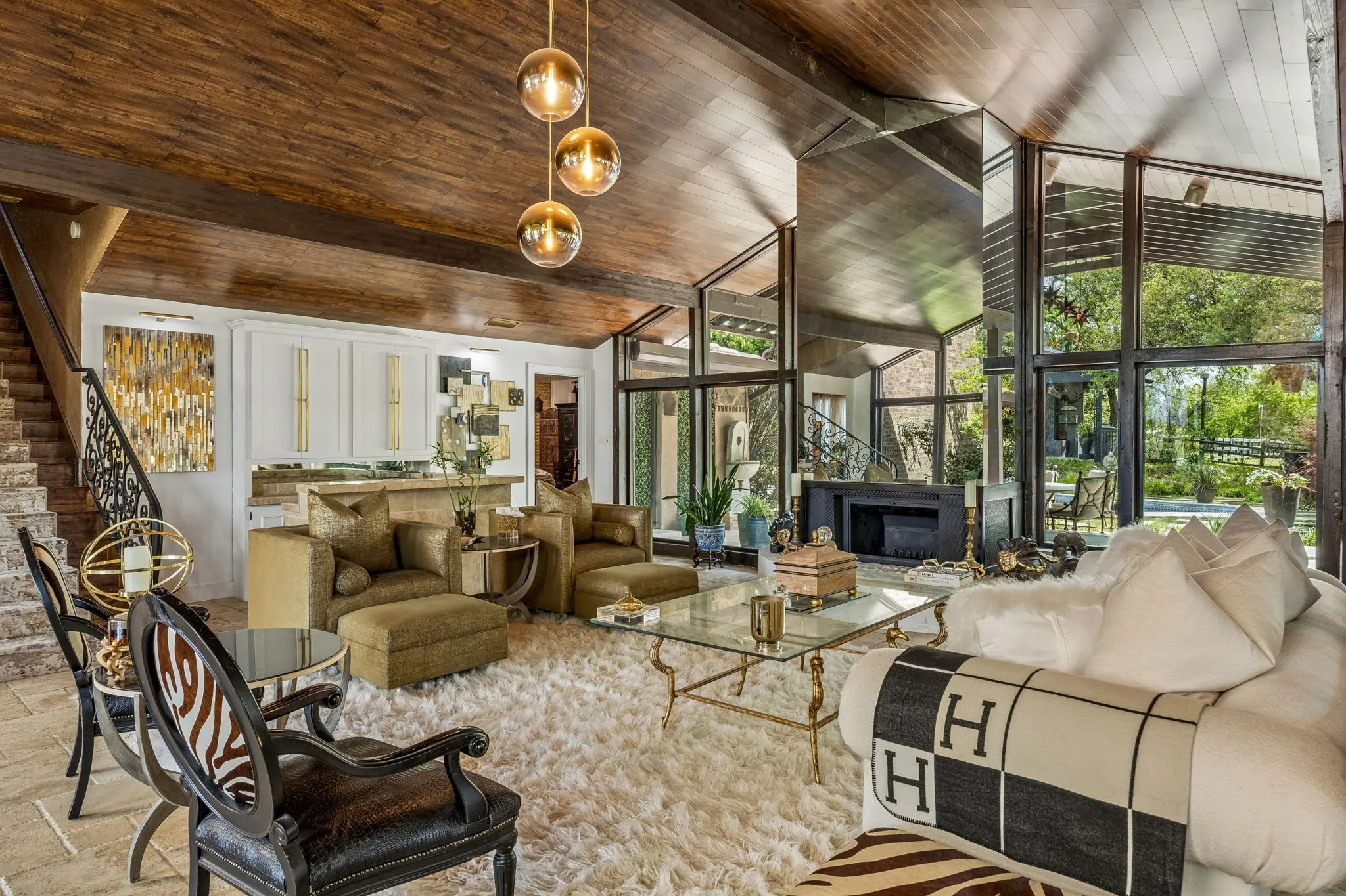 Single Family Residence For Sale in Collin County , 3800 Ranch Estates Drive, Plano, Texas 75074, 3 Bedrooms, 4 Bathrooms, 3 Garage spaces, 5,579 Sqft, built in 2007, Preowned, Price $1,950,000, mls#21226061, Real Estate Agent in Plano, Homes For Sale in Collin county, Homes For Sale in Plano, Realtor in Plano Texas, Real Estate Brokerage Independent Realty Texas, Luminita Cordes Realtor
