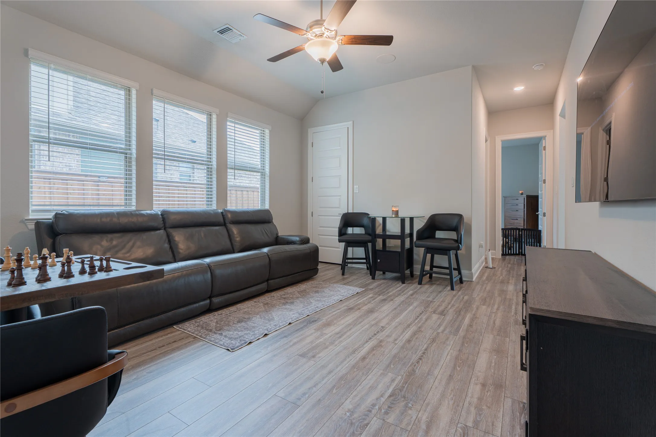 Single Family Residence For Sale in Collin County , 1924 Burton Hollow Way, Mc Kinney, Texas 75071, 4 Bedroom, 3 Bathroom, 3 Garage spaces, 2,759 Sqft, built in 2024, mls#21226356, Real Estate Agent in Mc Kinney, Homes For Sale in Collin county, Homes For Sale in Mc Kinney, Realtor in Mc Kinney Texas, Real Estate Brokerage Independent Realty Texas, Luminita Cordes Realtor