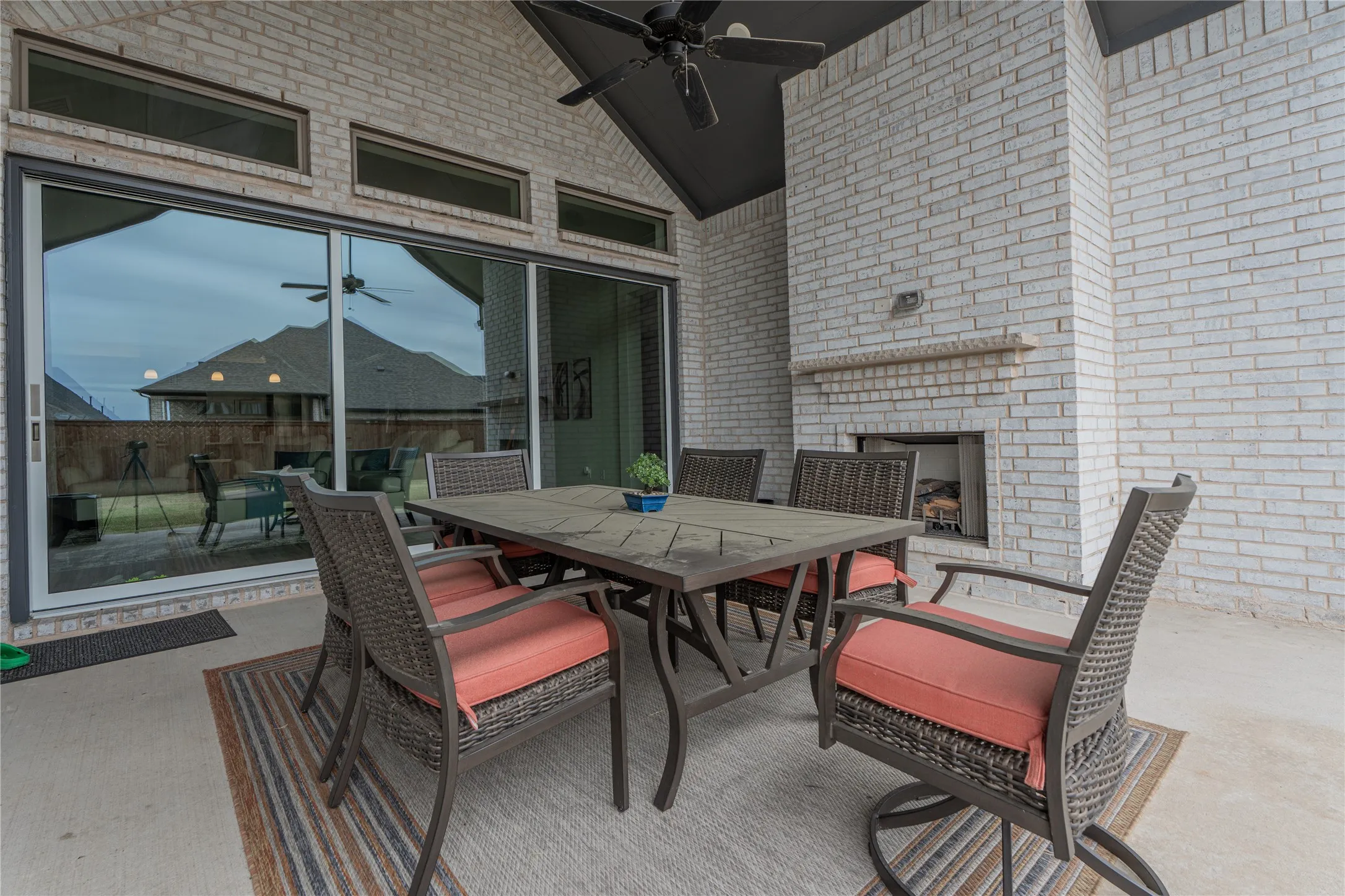 Single Family Residence For Sale in Collin County , 1924 Burton Hollow Way, Mc Kinney, Texas 75071, 4 Bedroom, 3 Bathroom, 3 Garage spaces, 2,759 Sqft, built in 2024, mls#21226356, Real Estate Agent in Mc Kinney, Homes For Sale in Collin county, Homes For Sale in Mc Kinney, Realtor in Mc Kinney Texas, Real Estate Brokerage Independent Realty Texas, Luminita Cordes Realtor