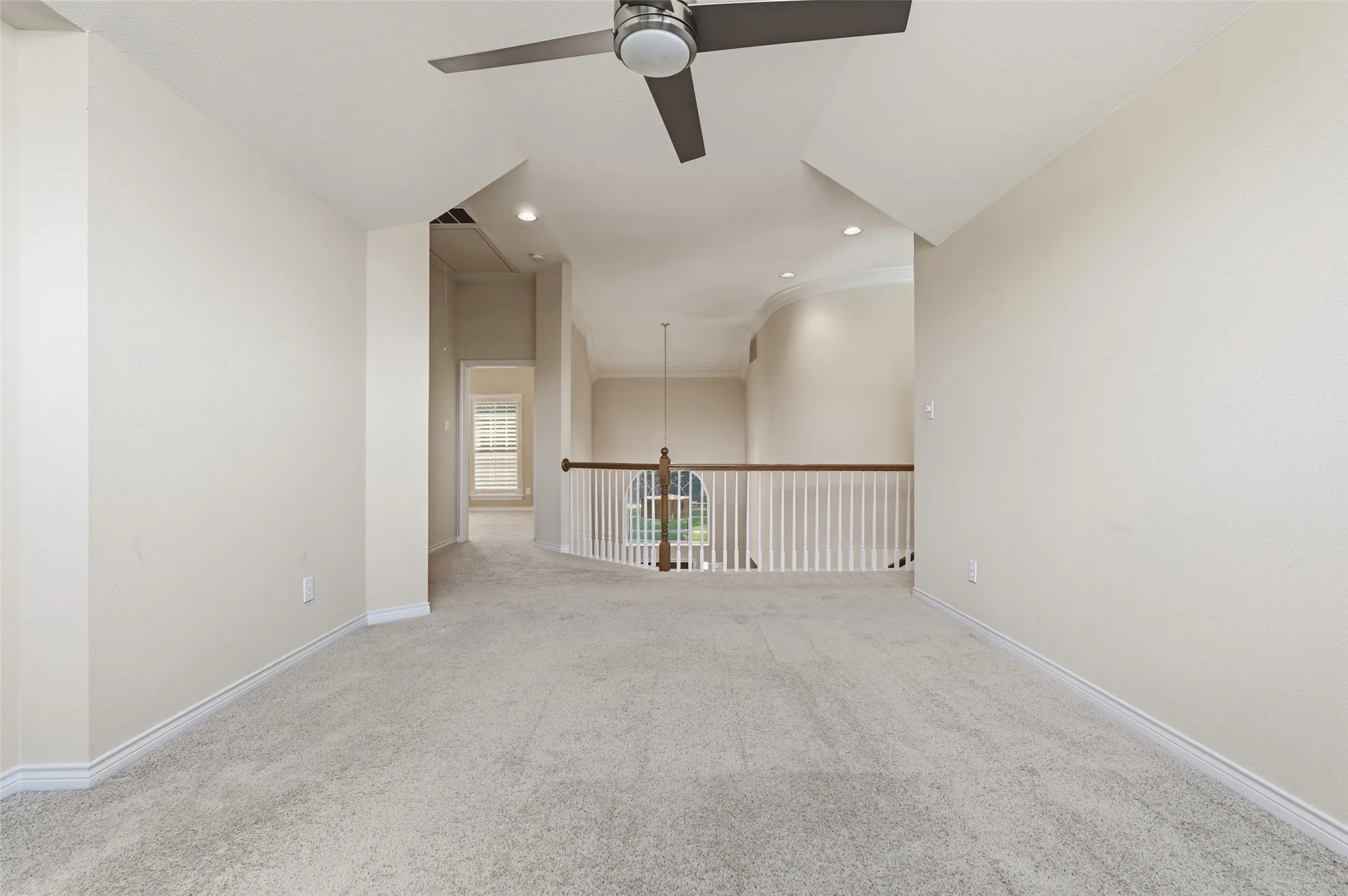 Single Family Residence For Sale in Collin County , 2741 Barrington Drive, Plano, Texas 75093, 4 Bedroom, 4 Bathroom, 2 Garage spaces, 3,005 Sqft, built in 1995, mls#21227986, Real Estate Agent in Plano, Homes For Sale in Collin county, Homes For Sale in Plano, Realtor in Plano Texas, Real Estate Brokerage Independent Realty Texas, Luminita Cordes Realtor