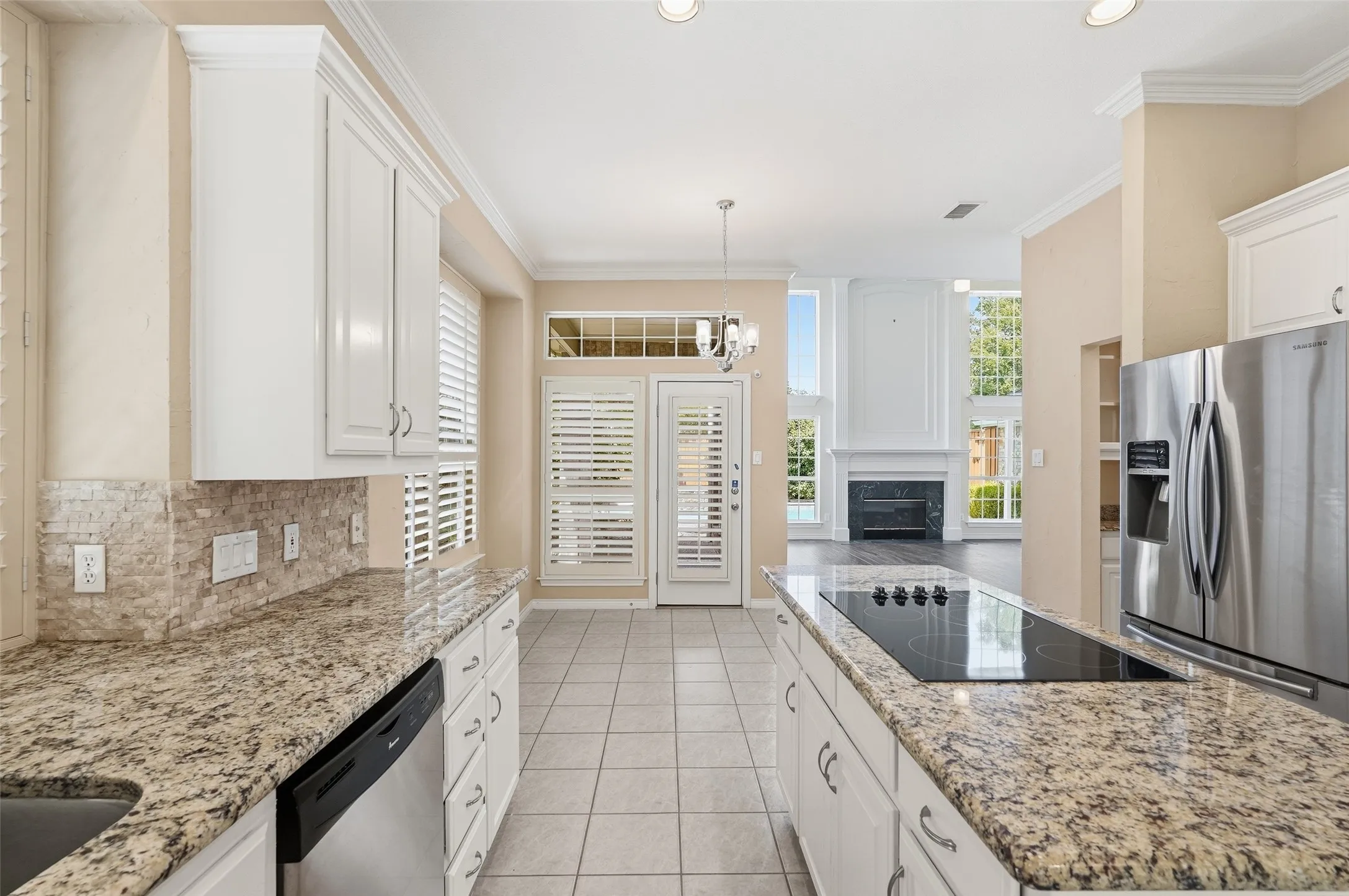Single Family Residence For Sale in Collin County , 2741 Barrington Drive, Plano, Texas 75093, 4 Bedroom, 4 Bathroom, 2 Garage spaces, 3,005 Sqft, built in 1995, mls#21227986, Real Estate Agent in Plano, Homes For Sale in Collin county, Homes For Sale in Plano, Realtor in Plano Texas, Real Estate Brokerage Independent Realty Texas, Luminita Cordes Realtor