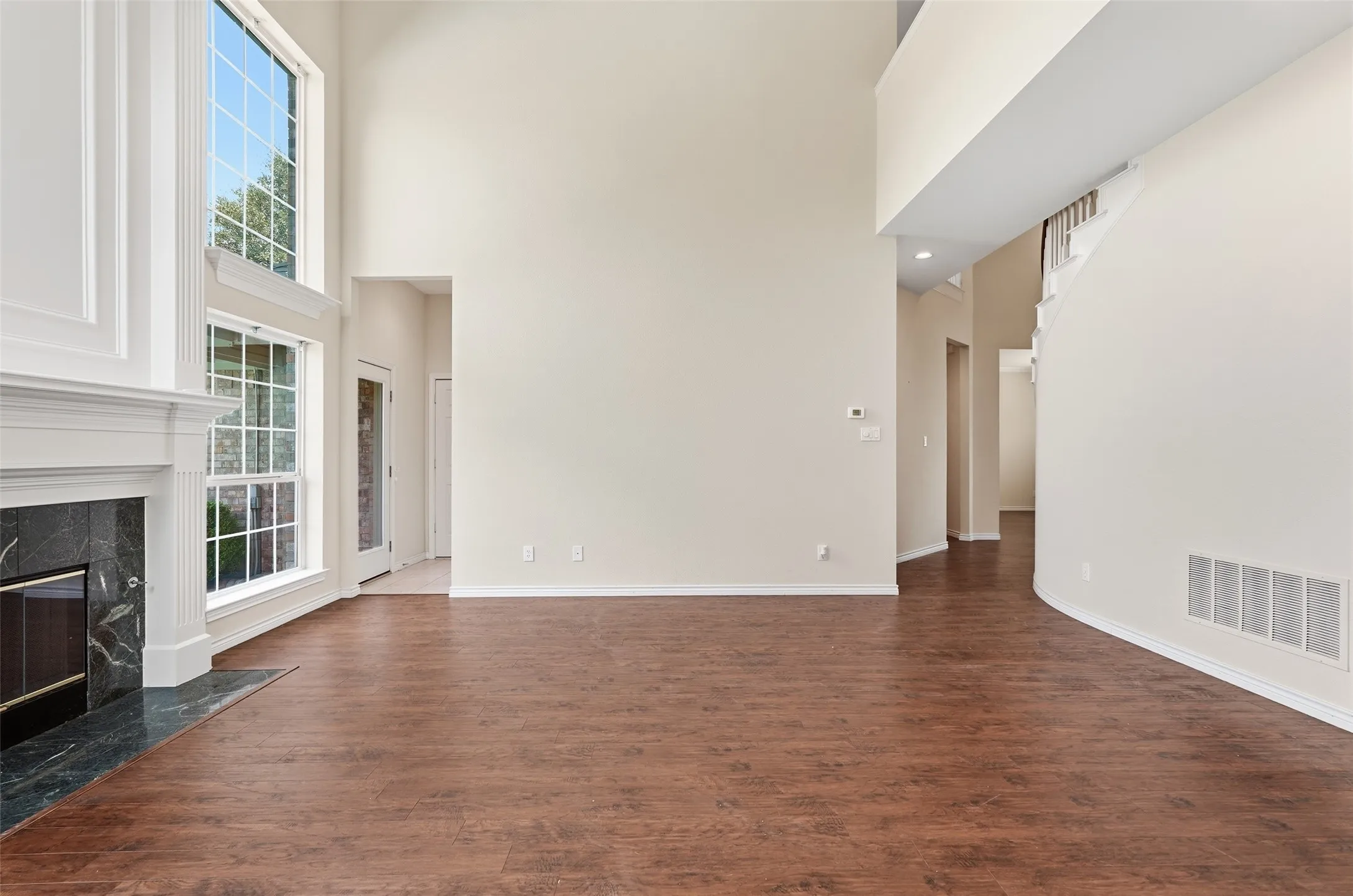 Single Family Residence For Sale in Collin County , 2741 Barrington Drive, Plano, Texas 75093, 4 Bedroom, 4 Bathroom, 2 Garage spaces, 3,005 Sqft, built in 1995, mls#21227986, Real Estate Agent in Plano, Homes For Sale in Collin county, Homes For Sale in Plano, Realtor in Plano Texas, Real Estate Brokerage Independent Realty Texas, Luminita Cordes Realtor