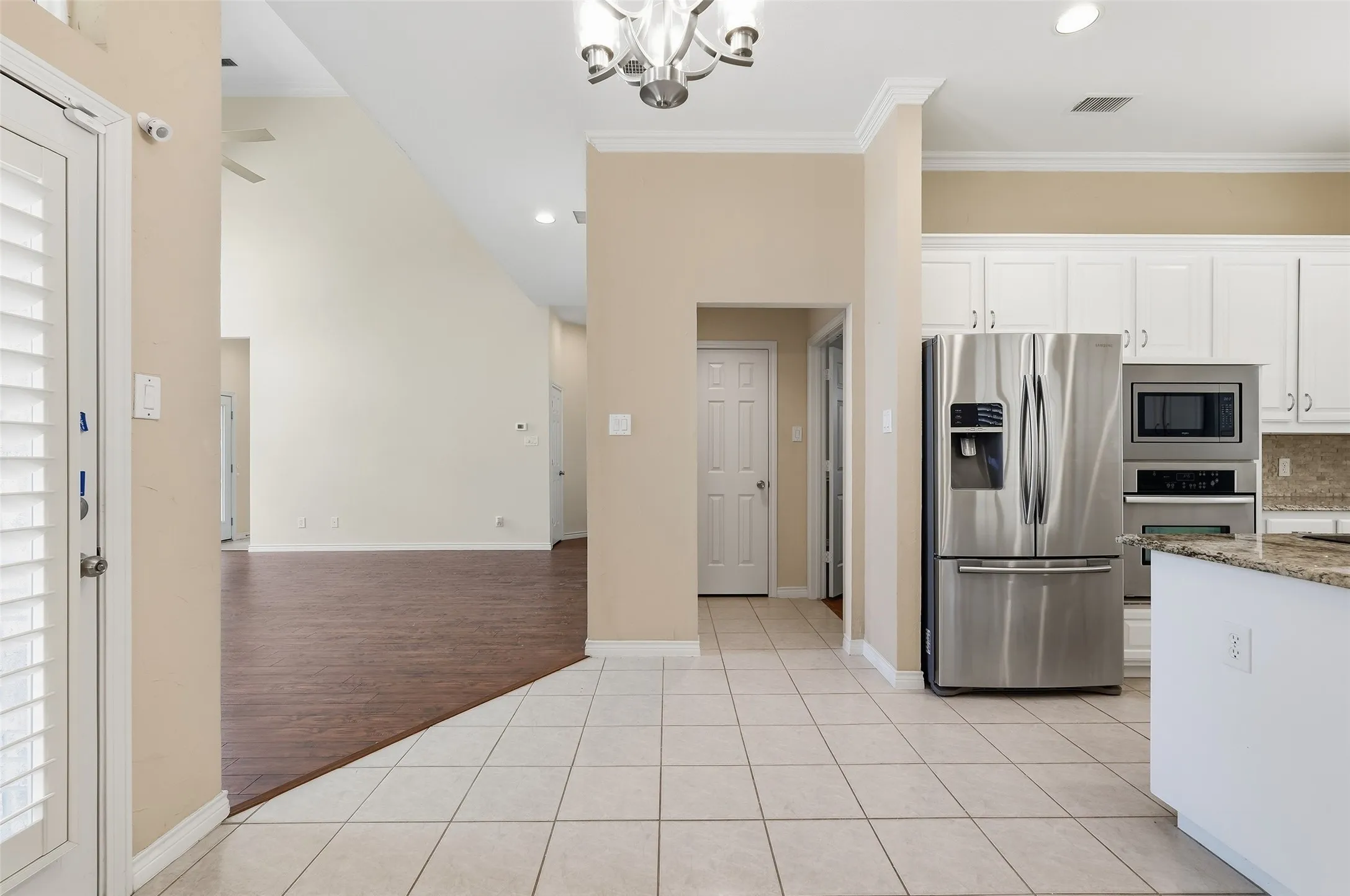 Single Family Residence For Sale in Collin County , 2741 Barrington Drive, Plano, Texas 75093, 4 Bedroom, 4 Bathroom, 2 Garage spaces, 3,005 Sqft, built in 1995, mls#21227986, Real Estate Agent in Plano, Homes For Sale in Collin county, Homes For Sale in Plano, Realtor in Plano Texas, Real Estate Brokerage Independent Realty Texas, Luminita Cordes Realtor