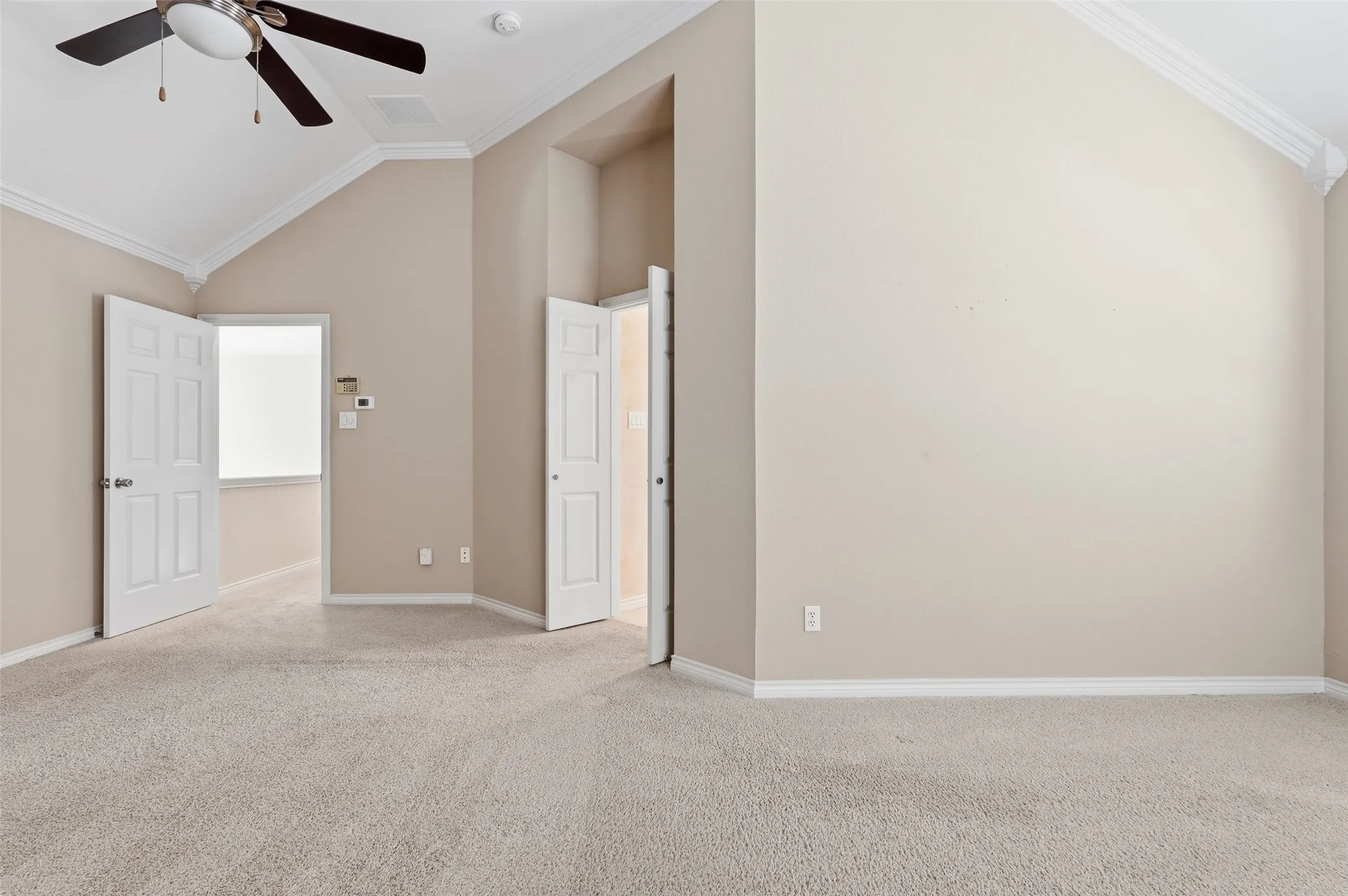 Single Family Residence For Sale in Collin County , 2741 Barrington Drive, Plano, Texas 75093, 4 Bedroom, 4 Bathroom, 2 Garage spaces, 3,005 Sqft, built in 1995, mls#21227986, Real Estate Agent in Plano, Homes For Sale in Collin county, Homes For Sale in Plano, Realtor in Plano Texas, Real Estate Brokerage Independent Realty Texas, Luminita Cordes Realtor