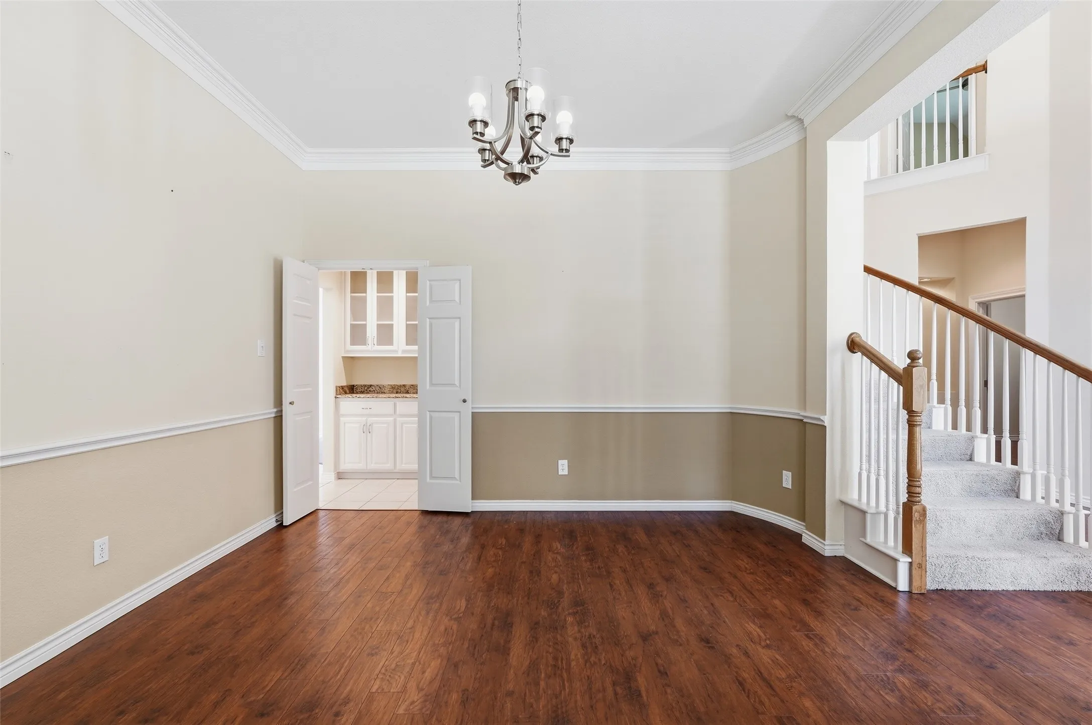 Single Family Residence For Sale in Collin County , 2741 Barrington Drive, Plano, Texas 75093, 4 Bedroom, 4 Bathroom, 2 Garage spaces, 3,005 Sqft, built in 1995, mls#21227986, Real Estate Agent in Plano, Homes For Sale in Collin county, Homes For Sale in Plano, Realtor in Plano Texas, Real Estate Brokerage Independent Realty Texas, Luminita Cordes Realtor