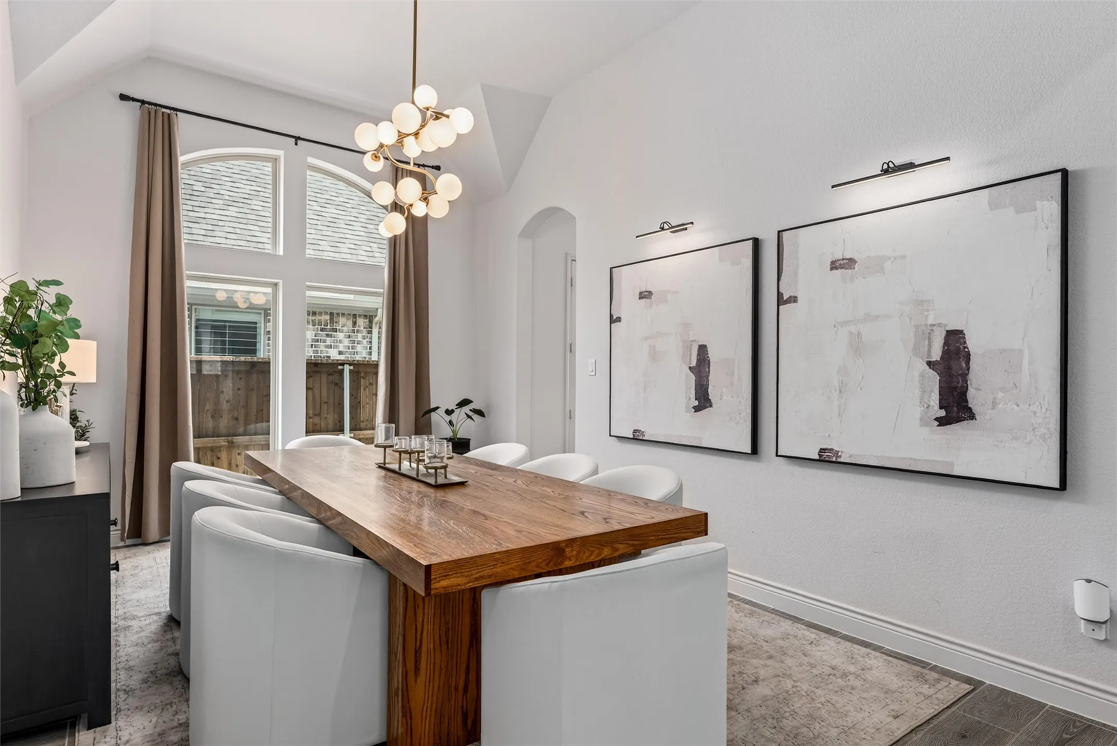Formal dining room