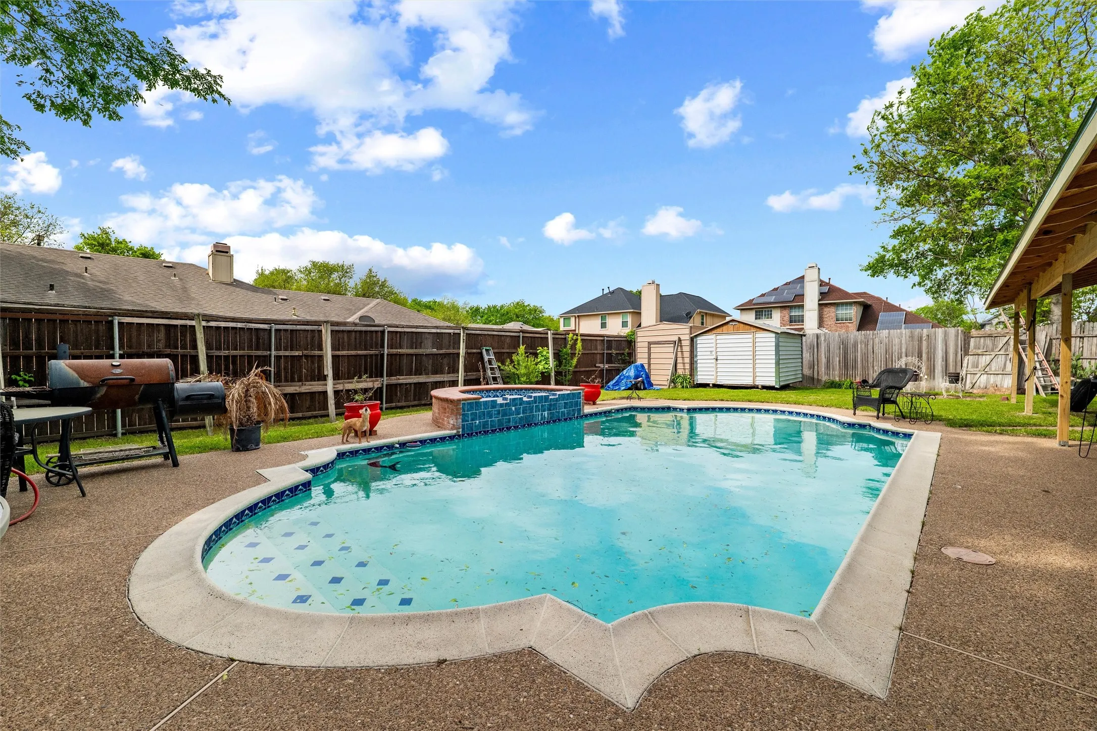 Single Family Residence For Sale in Tarrant County , 3511 Paladium Drive, Grand Prairie, Texas 75052, 5 Bedroom, 5 Bathroom, 3 Garage spaces, 4,325 Sqft, built in 1994, Preowned, mls#21224527, Real Estate Agent in Grand Prairie, Homes For Sale in Tarrant county, Homes For Sale in Grand Prairie, Realtor in Grand Prairie Texas, Real Estate Brokerage Independent Realty Texas, Luminita Cordes Realtor