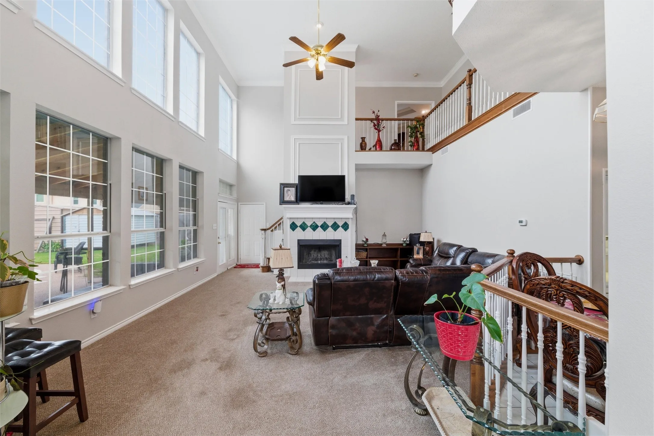 Single Family Residence For Sale in Tarrant County , 3511 Paladium Drive, Grand Prairie, Texas 75052, 5 Bedroom, 5 Bathroom, 3 Garage spaces, 4,325 Sqft, built in 1994, Preowned, mls#21224527, Real Estate Agent in Grand Prairie, Homes For Sale in Tarrant county, Homes For Sale in Grand Prairie, Realtor in Grand Prairie Texas, Real Estate Brokerage Independent Realty Texas, Luminita Cordes Realtor