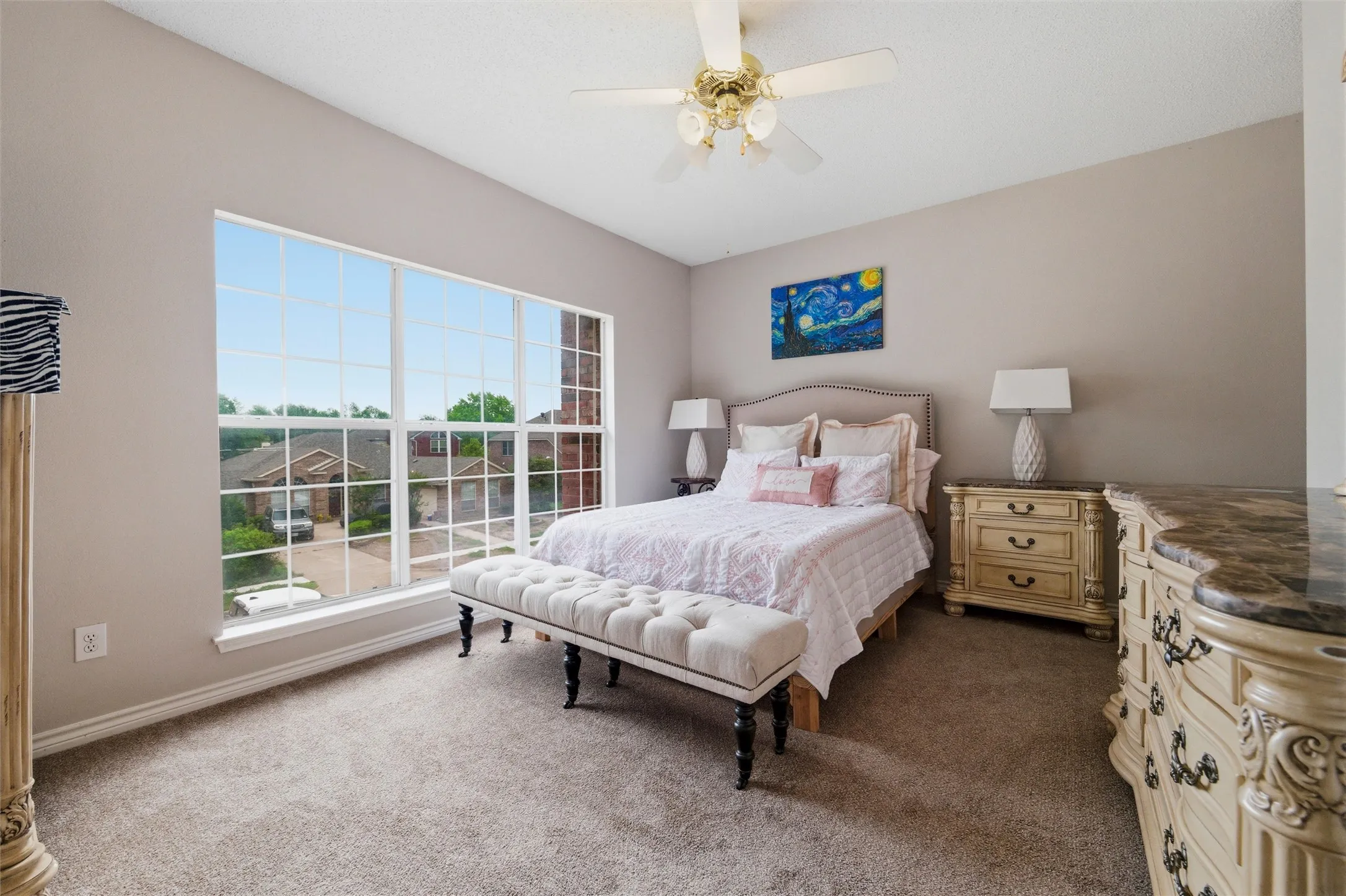 Single Family Residence For Sale in Tarrant County , 3511 Paladium Drive, Grand Prairie, Texas 75052, 5 Bedroom, 5 Bathroom, 3 Garage spaces, 4,325 Sqft, built in 1994, Preowned, mls#21224527, Real Estate Agent in Grand Prairie, Homes For Sale in Tarrant county, Homes For Sale in Grand Prairie, Realtor in Grand Prairie Texas, Real Estate Brokerage Independent Realty Texas, Luminita Cordes Realtor
