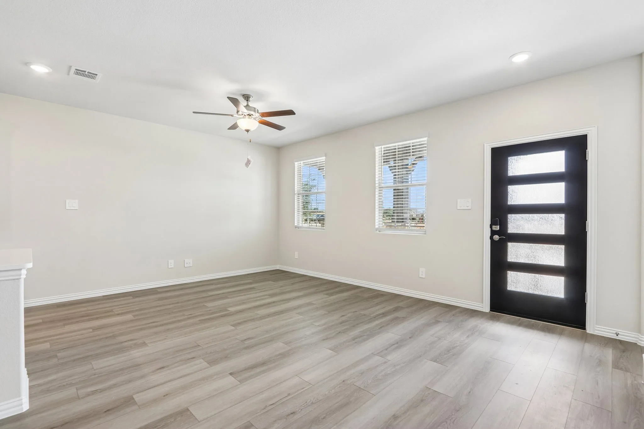 Single Family Residence For Sale in Denton County , 2757 Kobuk Drive, Corinth, Texas 76210, 3 Bedroom, 3 Bathroom, 2 Garage spaces, 1,650 Sqft, built in 2026, New Construction - Incomplete, mls#21227952, Real Estate Agent in Corinth, Homes For Sale in Denton county, Homes For Sale in Corinth, Realtor in Corinth Texas, Real Estate Brokerage Independent Realty Texas, Luminita Cordes Realtor