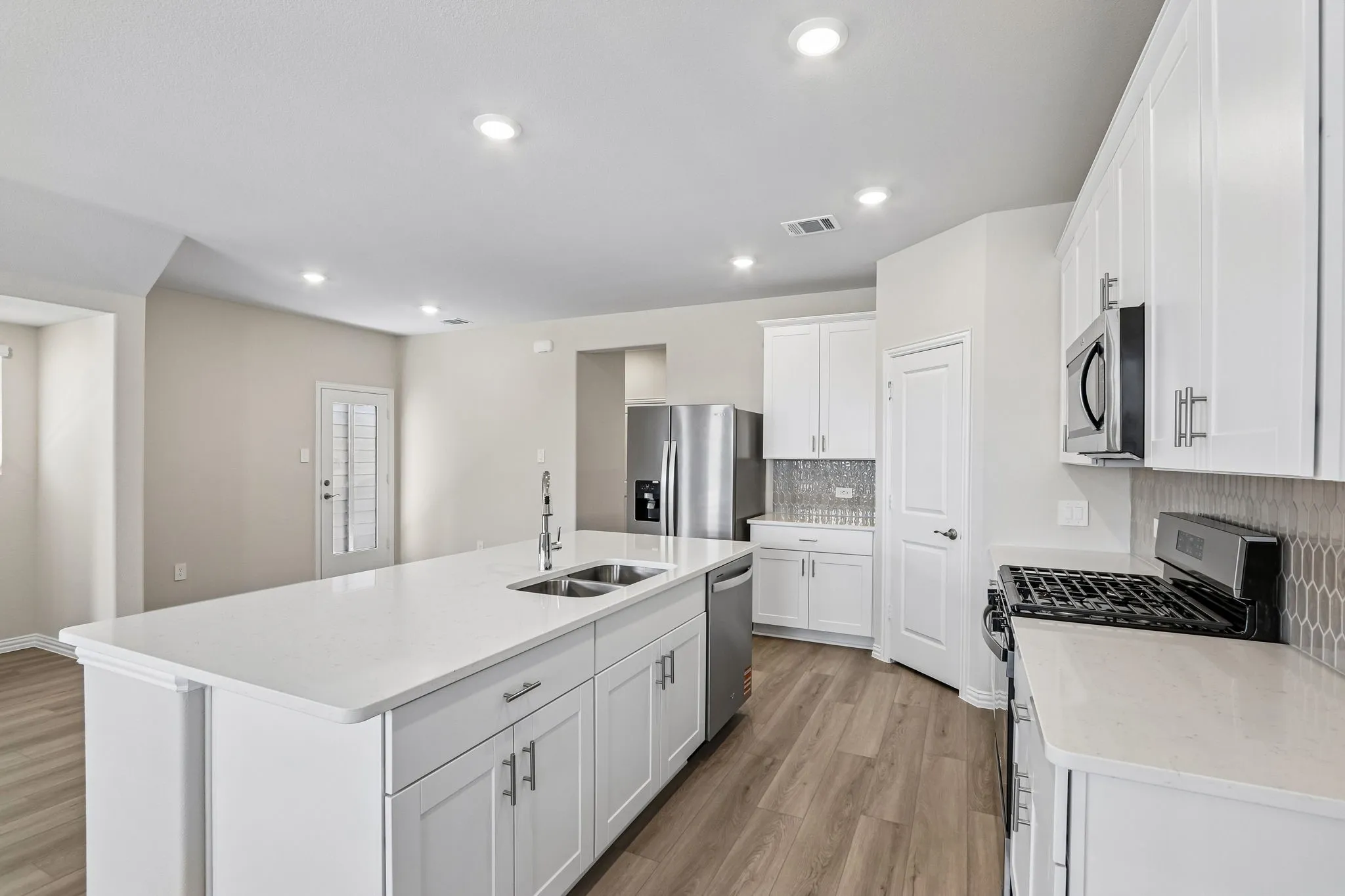 Single Family Residence For Sale in Denton County , 2757 Kobuk Drive, Corinth, Texas 76210, 3 Bedroom, 3 Bathroom, 2 Garage spaces, 1,650 Sqft, built in 2026, New Construction - Incomplete, mls#21227952, Real Estate Agent in Corinth, Homes For Sale in Denton county, Homes For Sale in Corinth, Realtor in Corinth Texas, Real Estate Brokerage Independent Realty Texas, Luminita Cordes Realtor