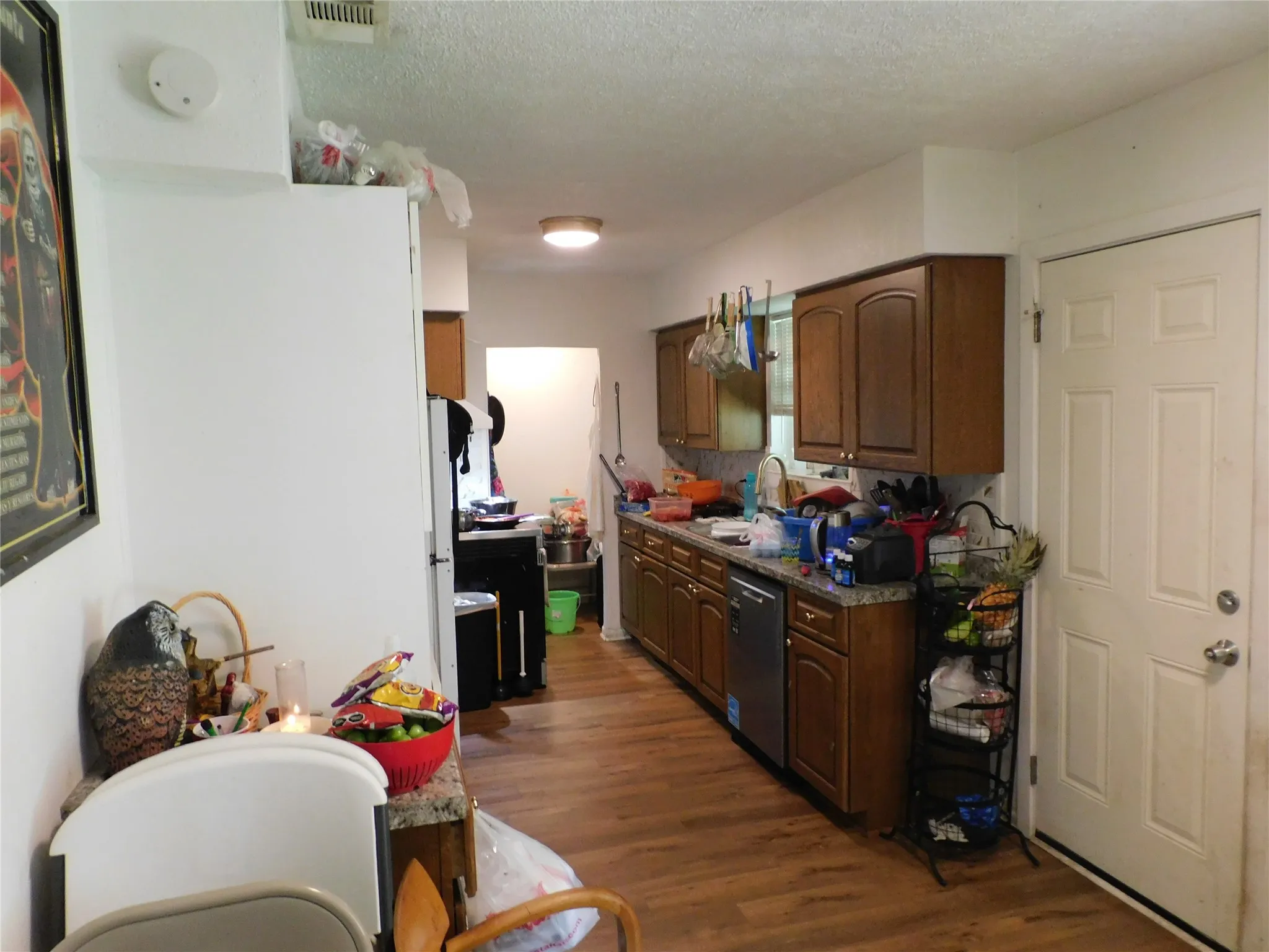 Single Family Residence For Sale in Dallas County , 409 W Vista Drive, Garland, Texas 75041, 3 Bedroom, 2 Bathroom, 1 Garage spaces, 1,000 Sqft, built in 1950, mls#21223563, Real Estate Agent in Garland, Homes For Sale in Dallas county, Homes For Sale in Garland, Realtor in Garland Texas, Real Estate Brokerage Independent Realty Texas, Luminita Cordes Realtor