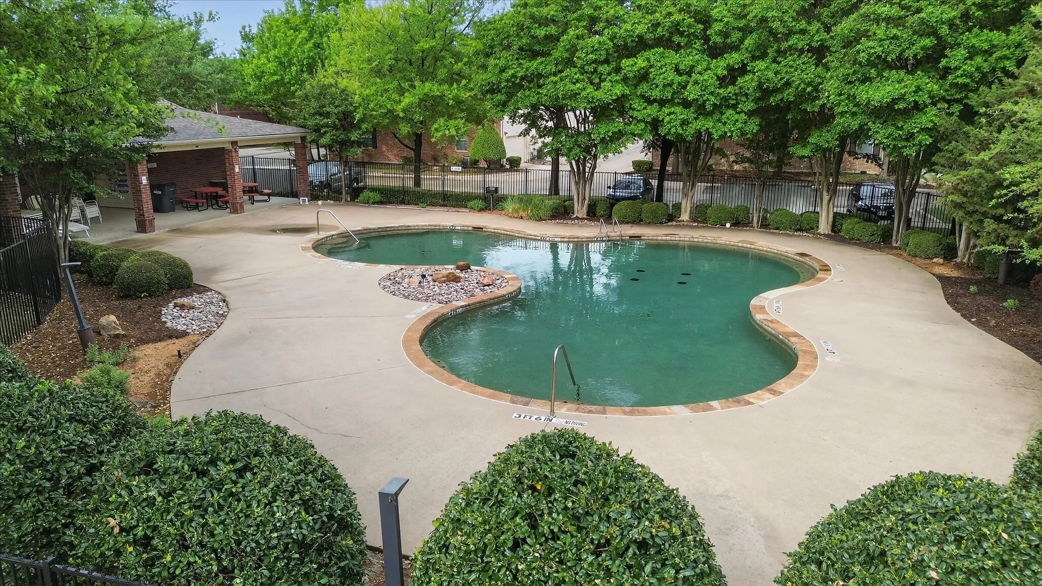 Townhouse For Sale in Collin County , 4844 Heather Glen Trail, Mc Kinney, Texas 75070, 3 Bedroom, 3 Bathroom, 2 Garage spaces, 1,497 Sqft, built in 2006, mls#21224887, Real Estate Agent in Mc Kinney, Homes For Sale in Collin county, Homes For Sale in Mc Kinney, Realtor in Mc Kinney Texas, Real Estate Brokerage Independent Realty Texas, Luminita Cordes Realtor