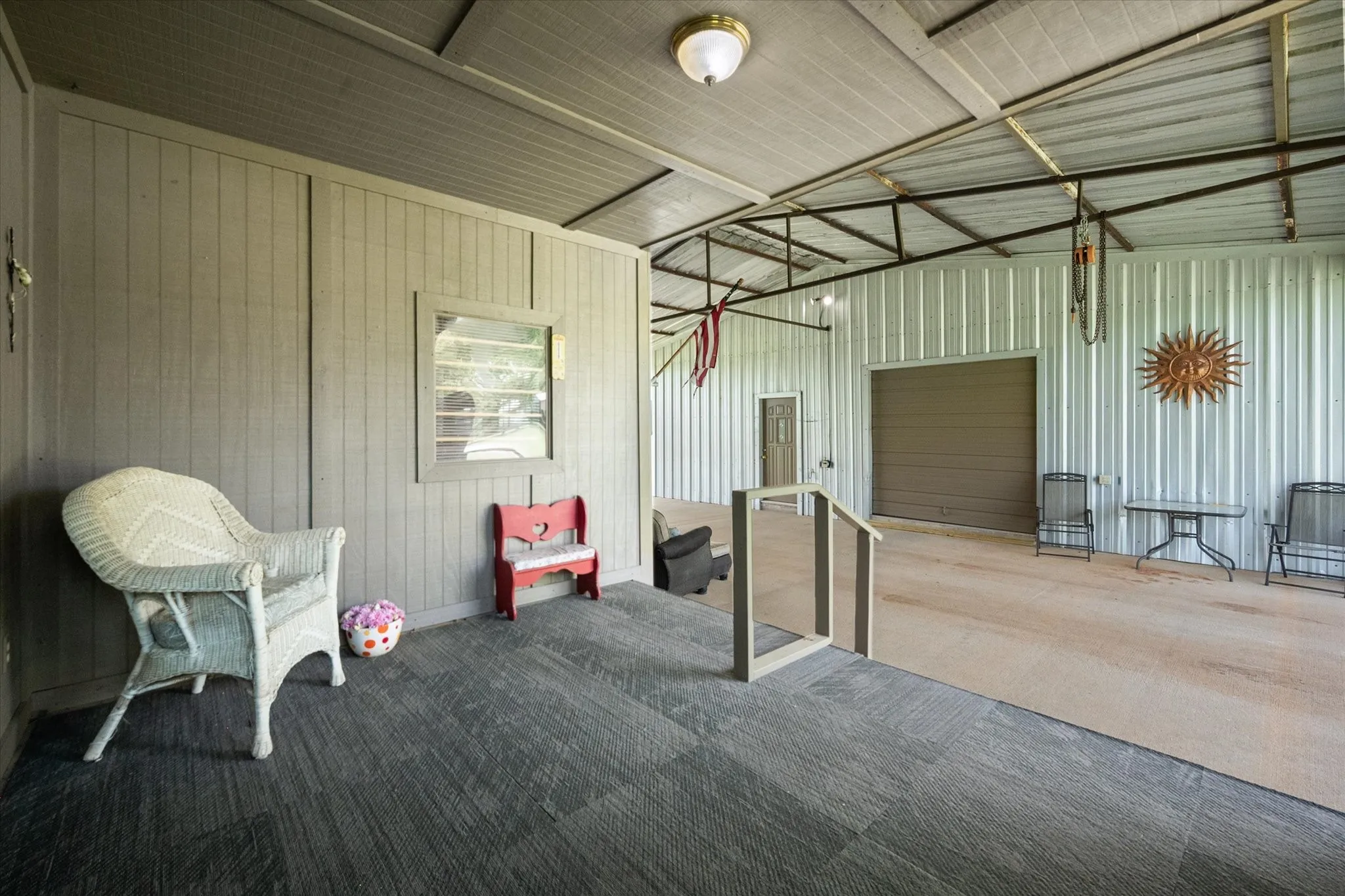 Mobile Home For Sale in Johnson County , 2101 Ridge View Drive, Cleburne, Texas 76033, 4 Bedroom, 2 Bathroom, 2 Garage spaces, 2,000 Sqft, built in 1980, mls#21228097, Real Estate Agent in Cleburne, Homes For Sale in Johnson county, Homes For Sale in Cleburne, Realtor in Cleburne Texas, Real Estate Brokerage Independent Realty Texas, Luminita Cordes Realtor