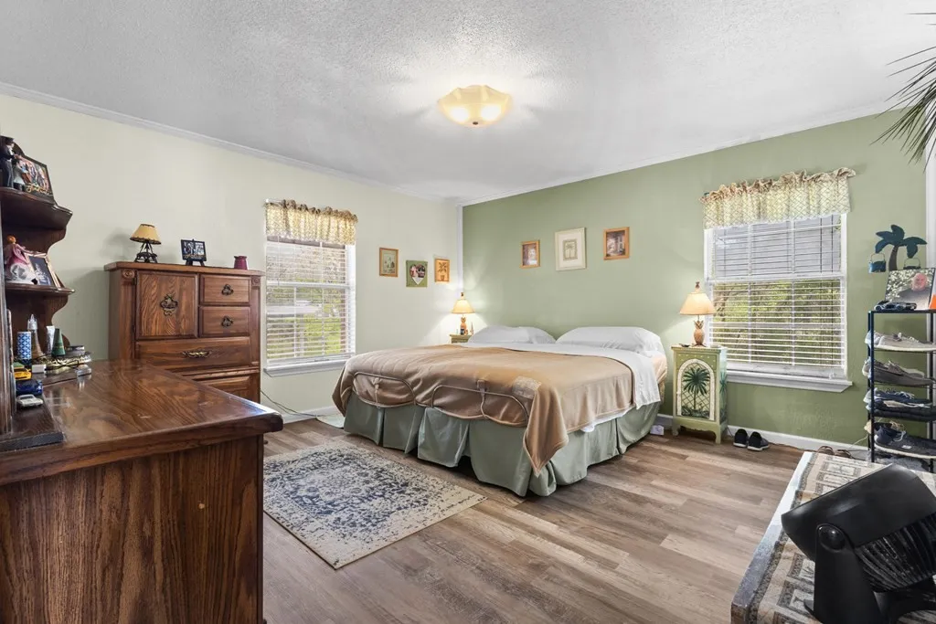 Single Family Residence For Sale in Henderson County , 1101 Doe Run Drive, Tool, Texas 75143, 3 Bedrooms, 2 Bathrooms, 2 Garage spaces, 1,456 Sqft, built in 1990, Price $299,000, mls#21228135, Real Estate Agent in Tool, Homes For Sale in Henderson county, Homes For Sale in Tool, Realtor in Tool Texas, Real Estate Brokerage Independent Realty Texas, Luminita Cordes Realtor