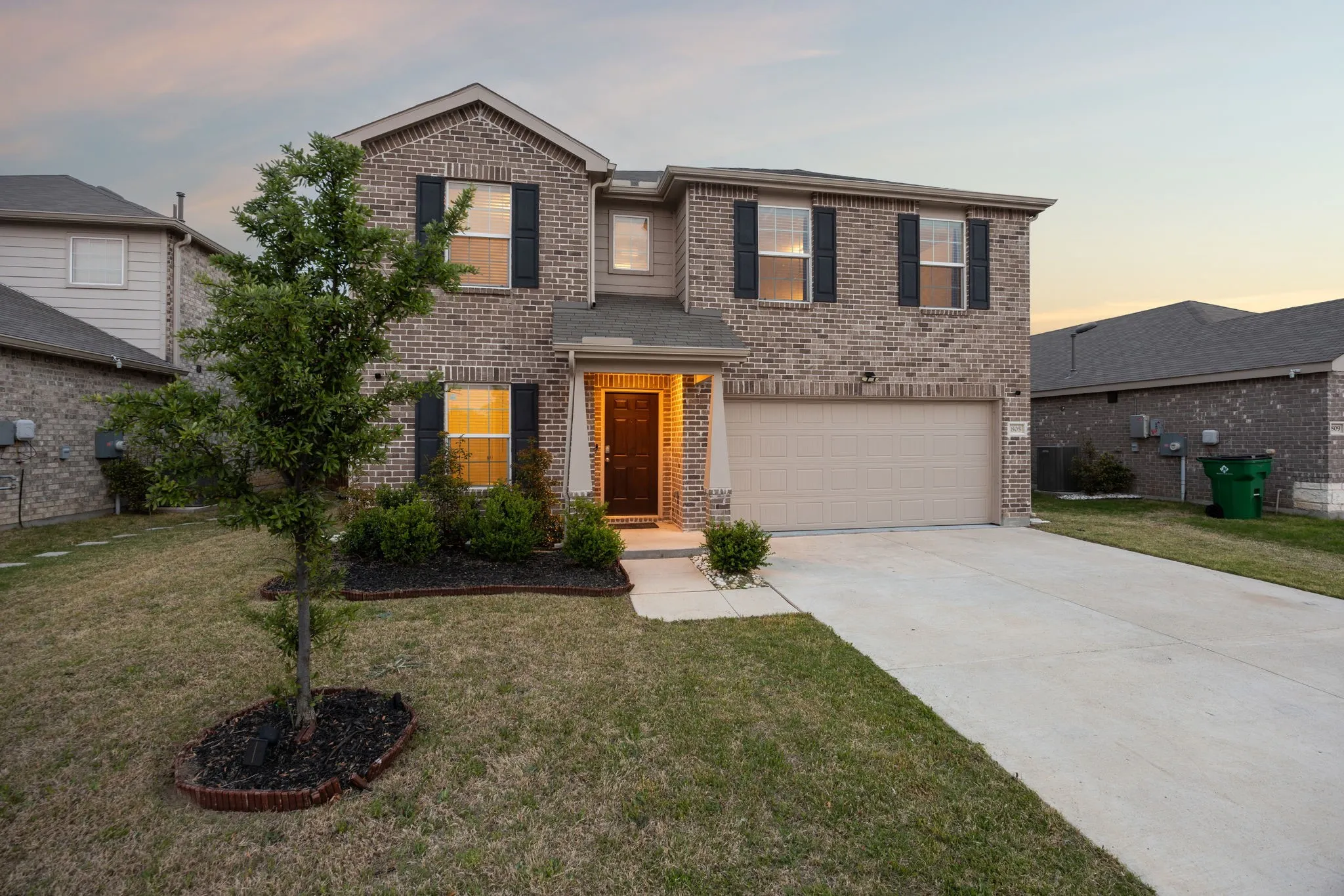 Single Family Residence For Sale in Denton County , 805 Harefield, Haslet, Texas 76052, 4 Bedroom, 3 Bathroom, 2 Garage spaces, 2,344 Sqft, built in 2022, mls#21228213, Real Estate Agent in Haslet, Homes For Sale in Denton county, Homes For Sale in Haslet, Realtor in Haslet Texas, Real Estate Brokerage Independent Realty Texas, Luminita Cordes Realtor