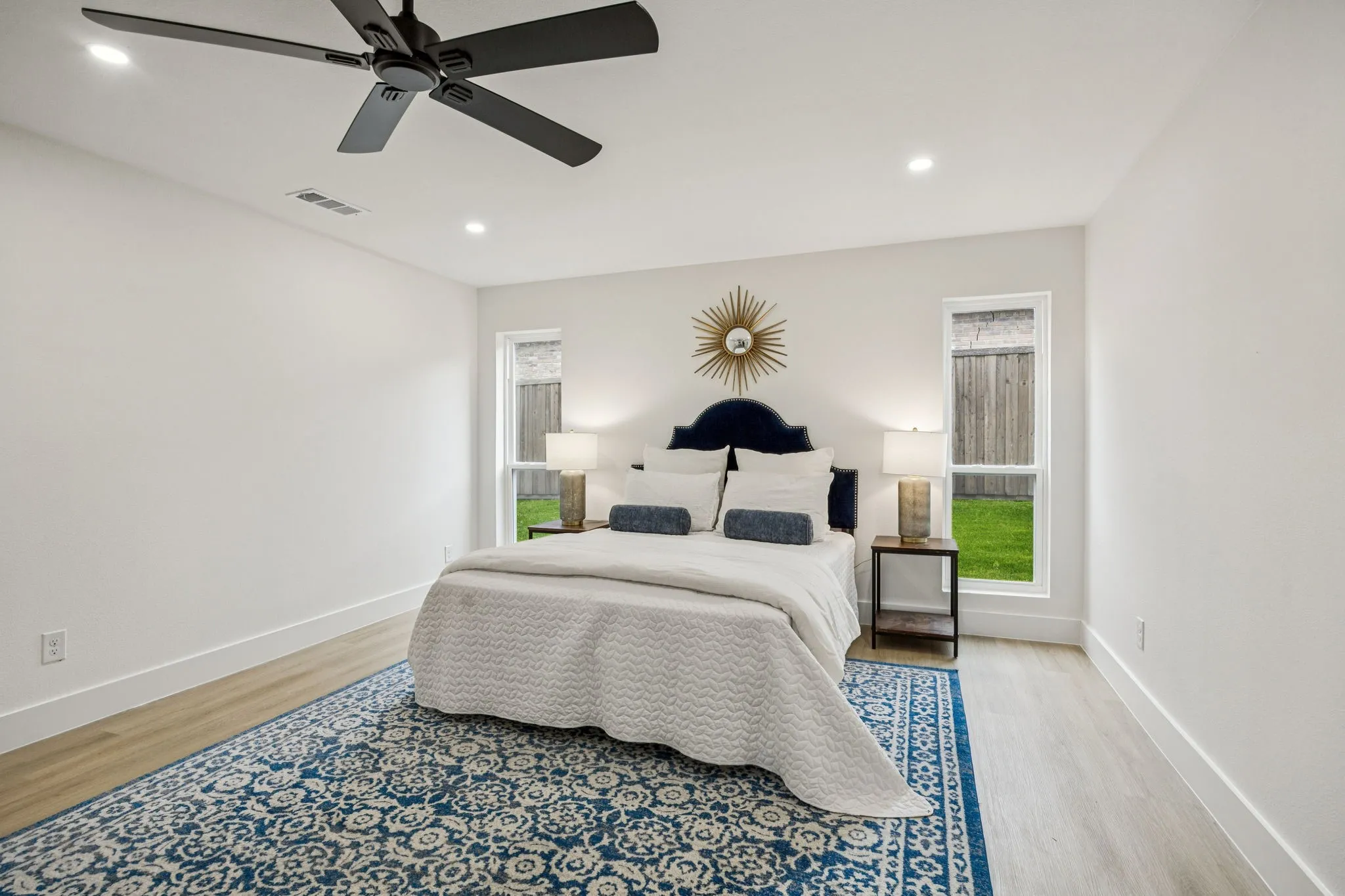 Single Family Residence For Sale in Dallas County , 3401 Valley View Lane, Garland, Texas 75043, 4 Bedrooms, 3 Bathrooms, 2 Garage spaces, 2,672 Sqft, built in 1973, Preowned, Price $459,900, mls#21225801, Real Estate Agent in Garland, Homes For Sale in Dallas county, Homes For Sale in Garland, Realtor in Garland Texas, Real Estate Brokerage Independent Realty Texas, Luminita Cordes Realtor