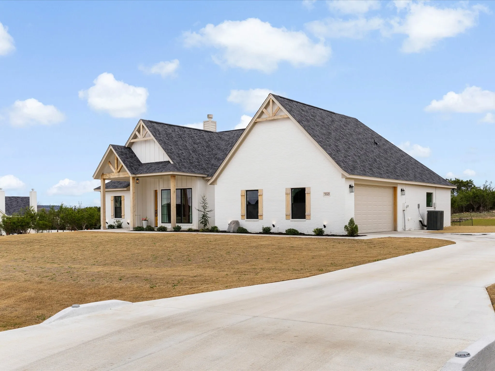 Single Family Residence For Sale in Parker County , 3143 Infinity Drive, Weatherford, Texas 76087, 3 Bedrooms, 2 Bathrooms, 2 Garage spaces, 2,031 Sqft, built in 2023, Preowned, Price $464,000, mls#21227471, Real Estate Agent in Weatherford, Homes For Sale in Parker county, Homes For Sale in Weatherford, Realtor in Weatherford Texas, Real Estate Brokerage Independent Realty Texas, Luminita Cordes Realtor