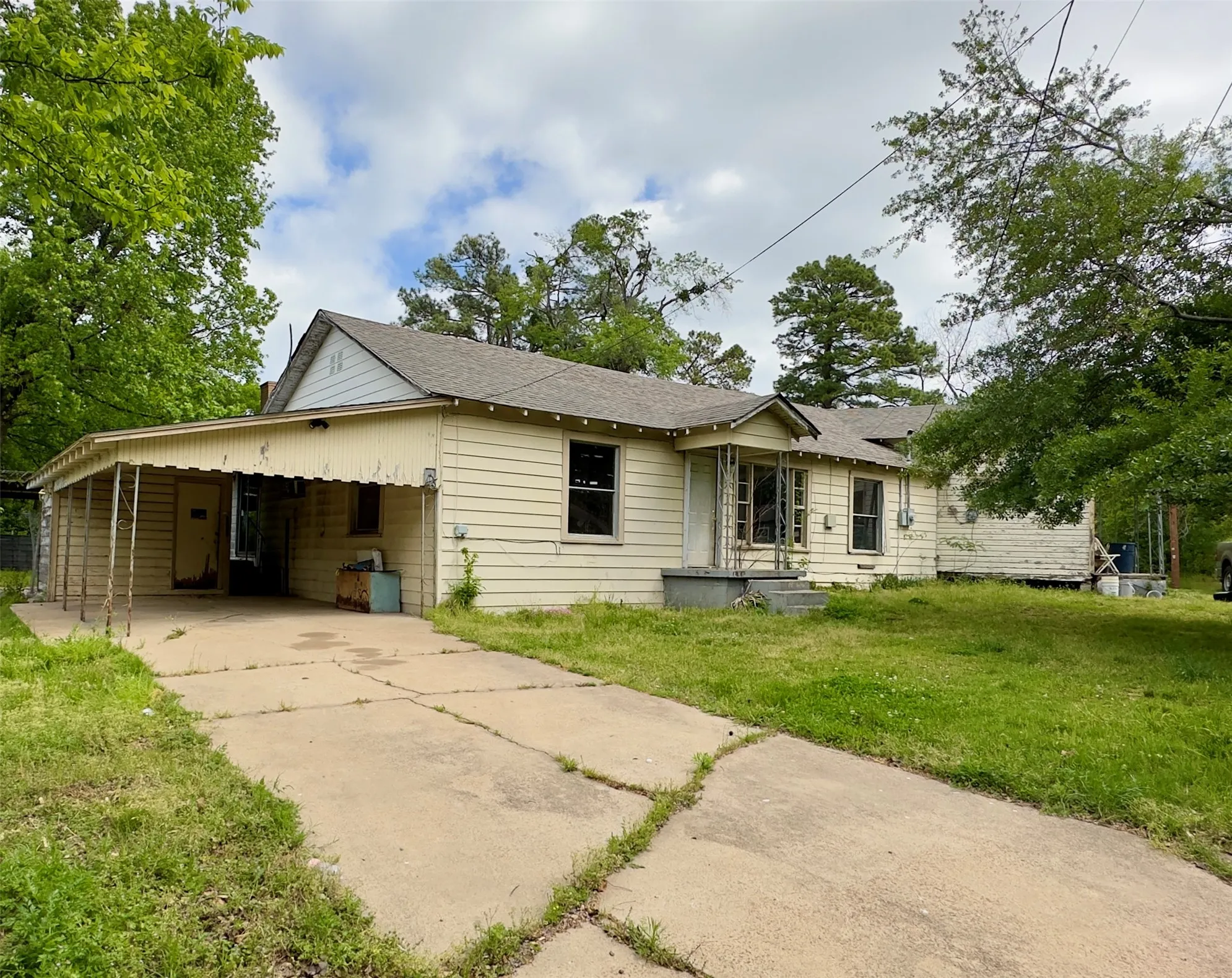 208 Anglin